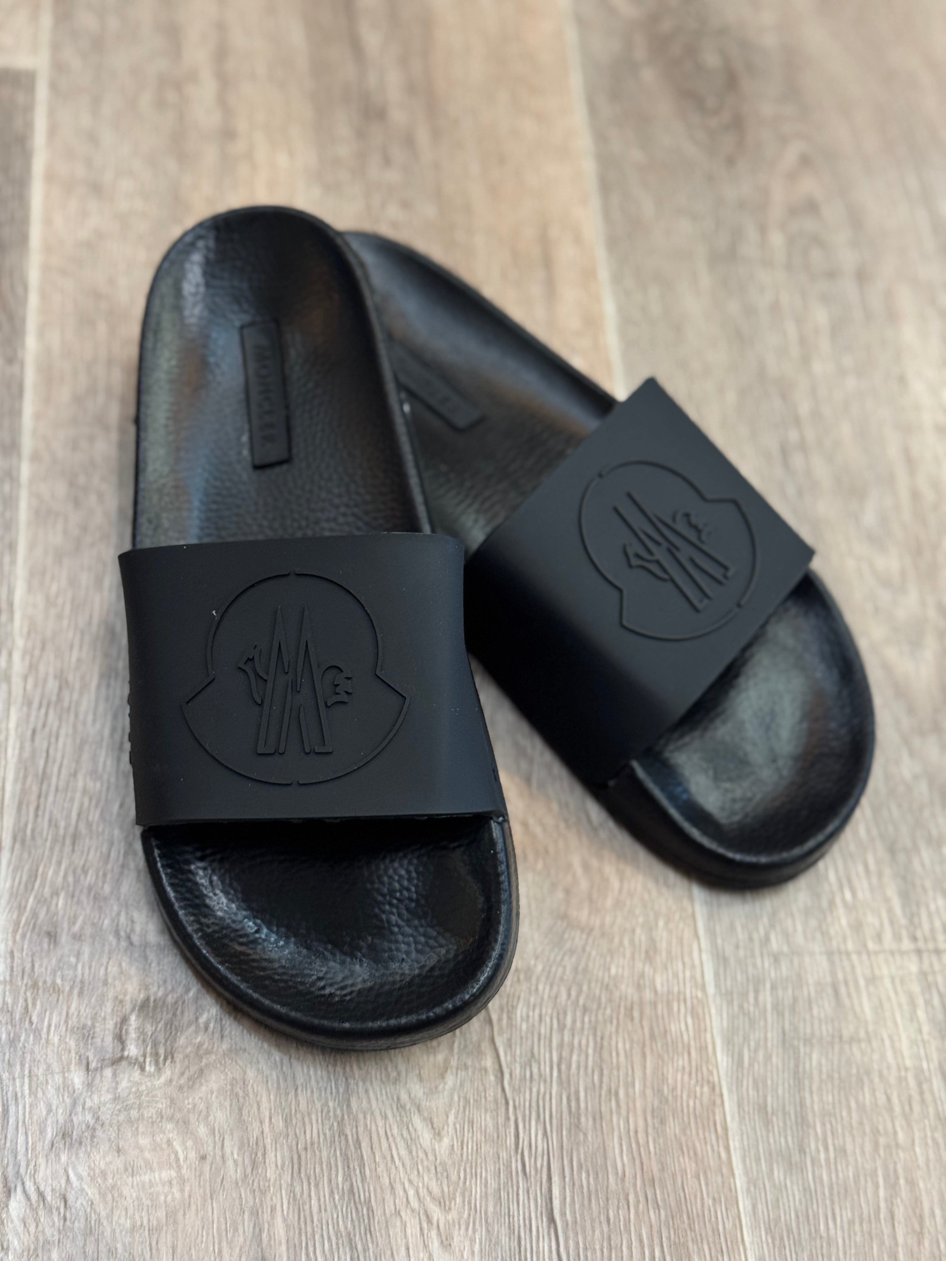 ΠΑΝΤΟΦΛΑ MONCLER - NEW1145 SALE