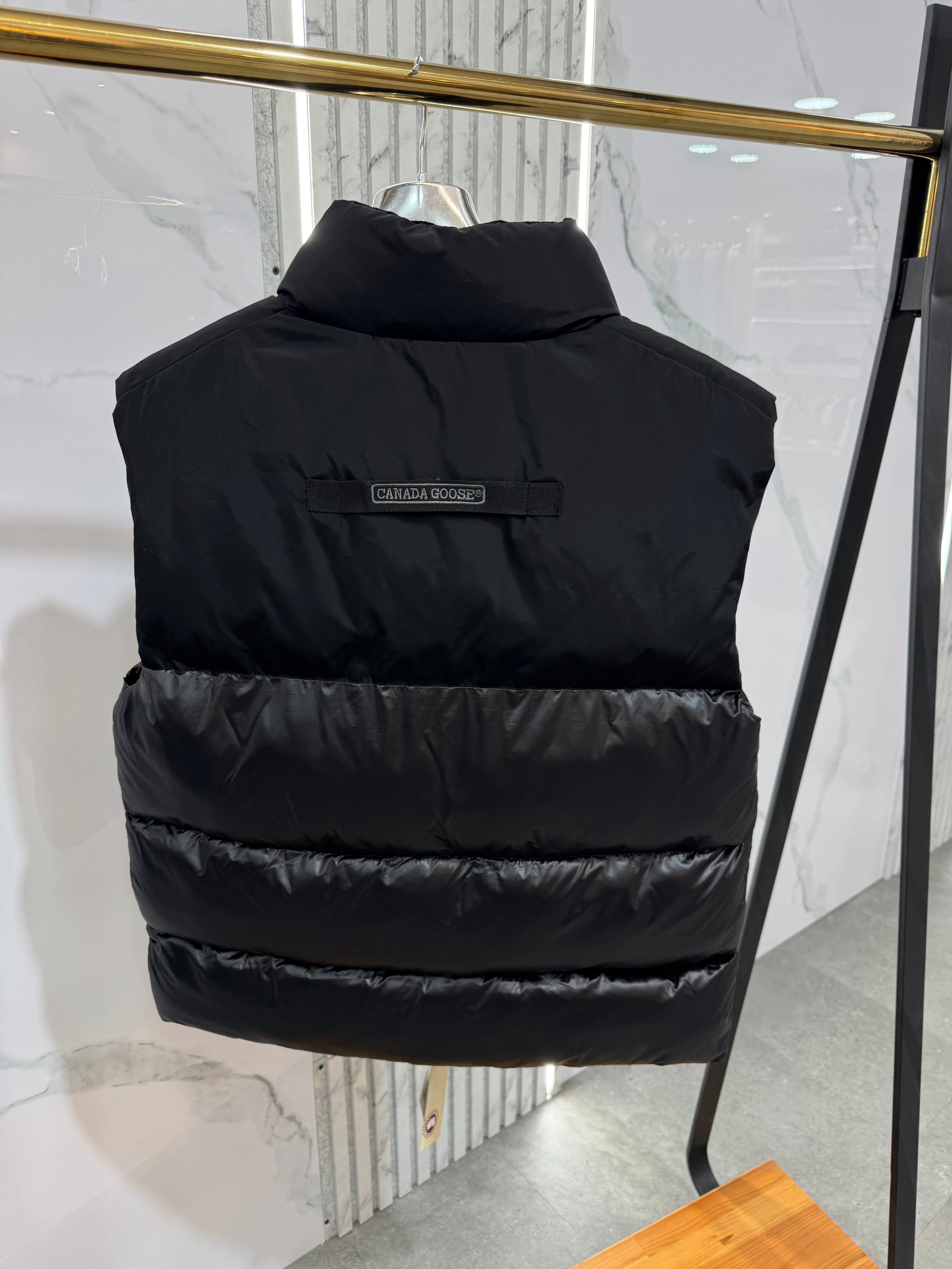 ΑΜΑΝΙΚΟ CANADA GOOSE - 1140