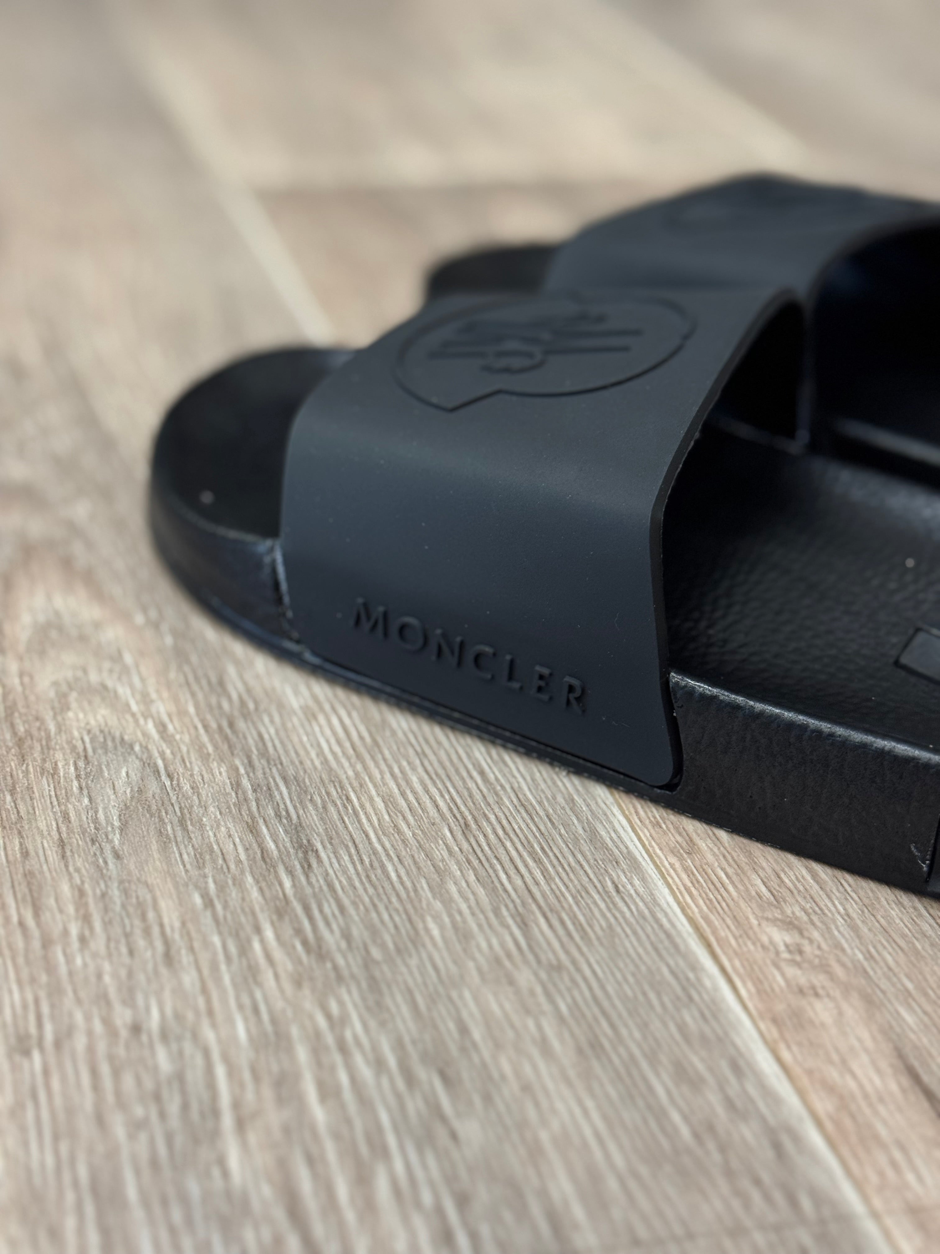 ΠΑΝΤΟΦΛΑ MONCLER - NEW1145 SALE