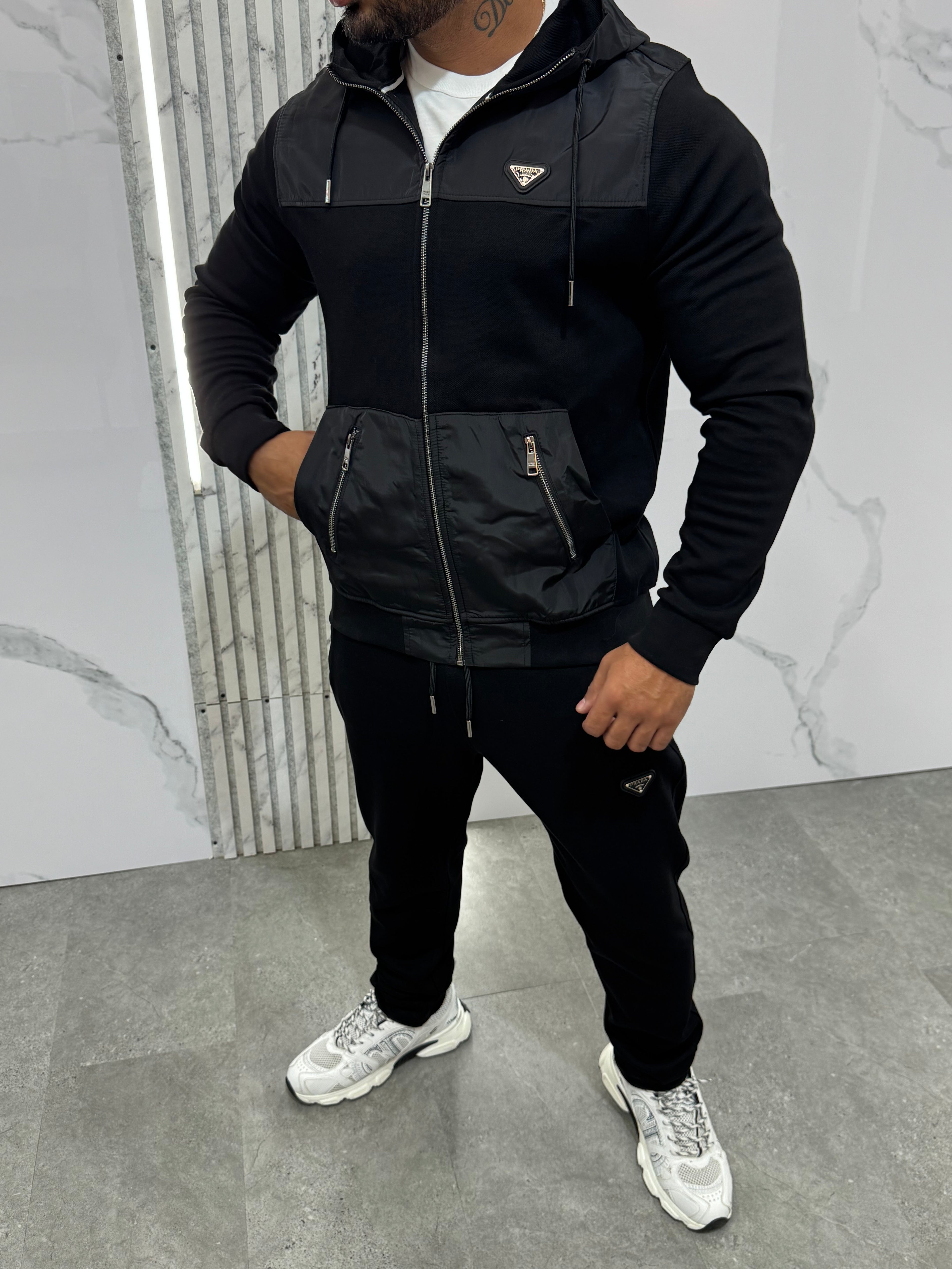 OUTFIT SET PRADA - S77