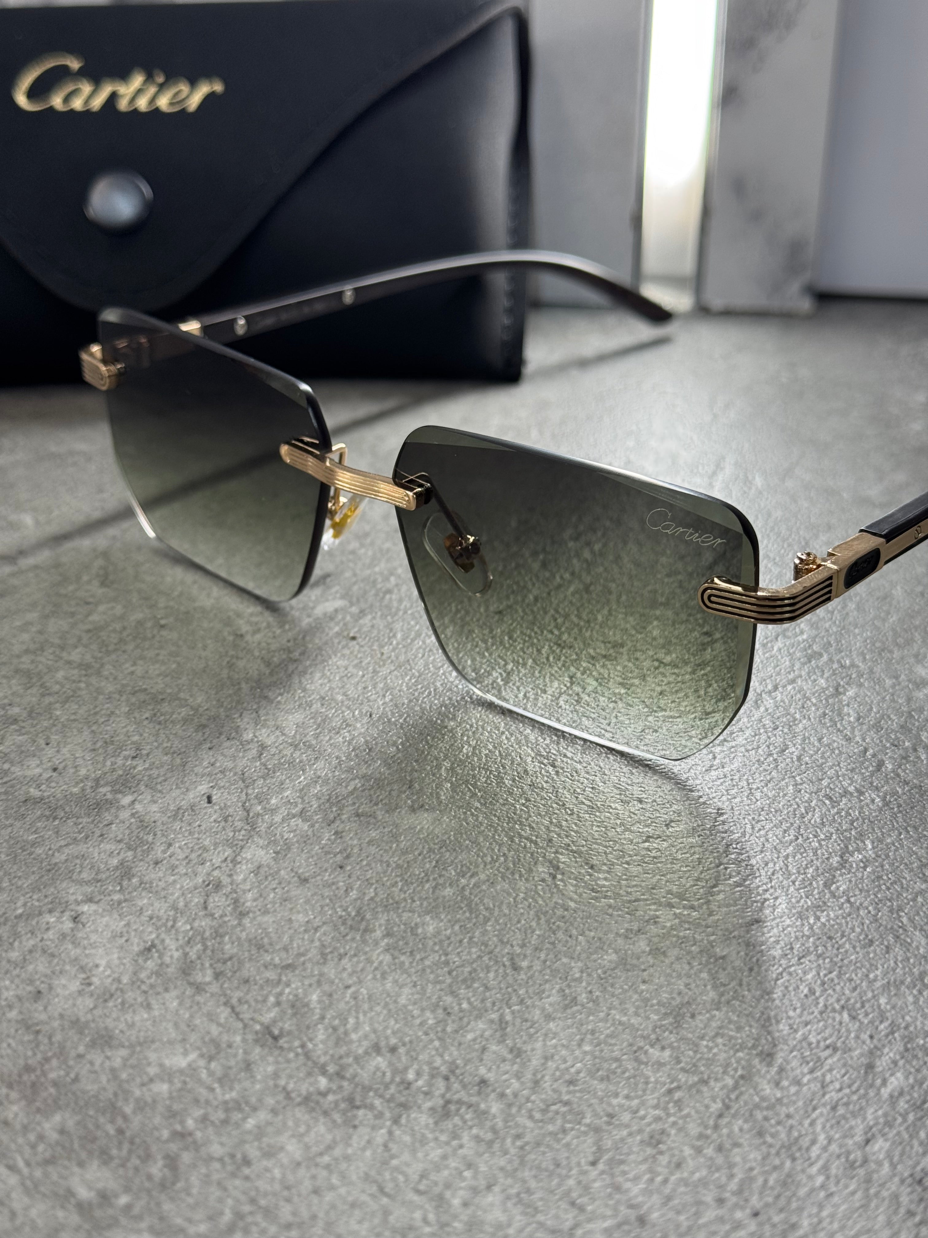 CARTIER SUNGLASSE - NEW1127
