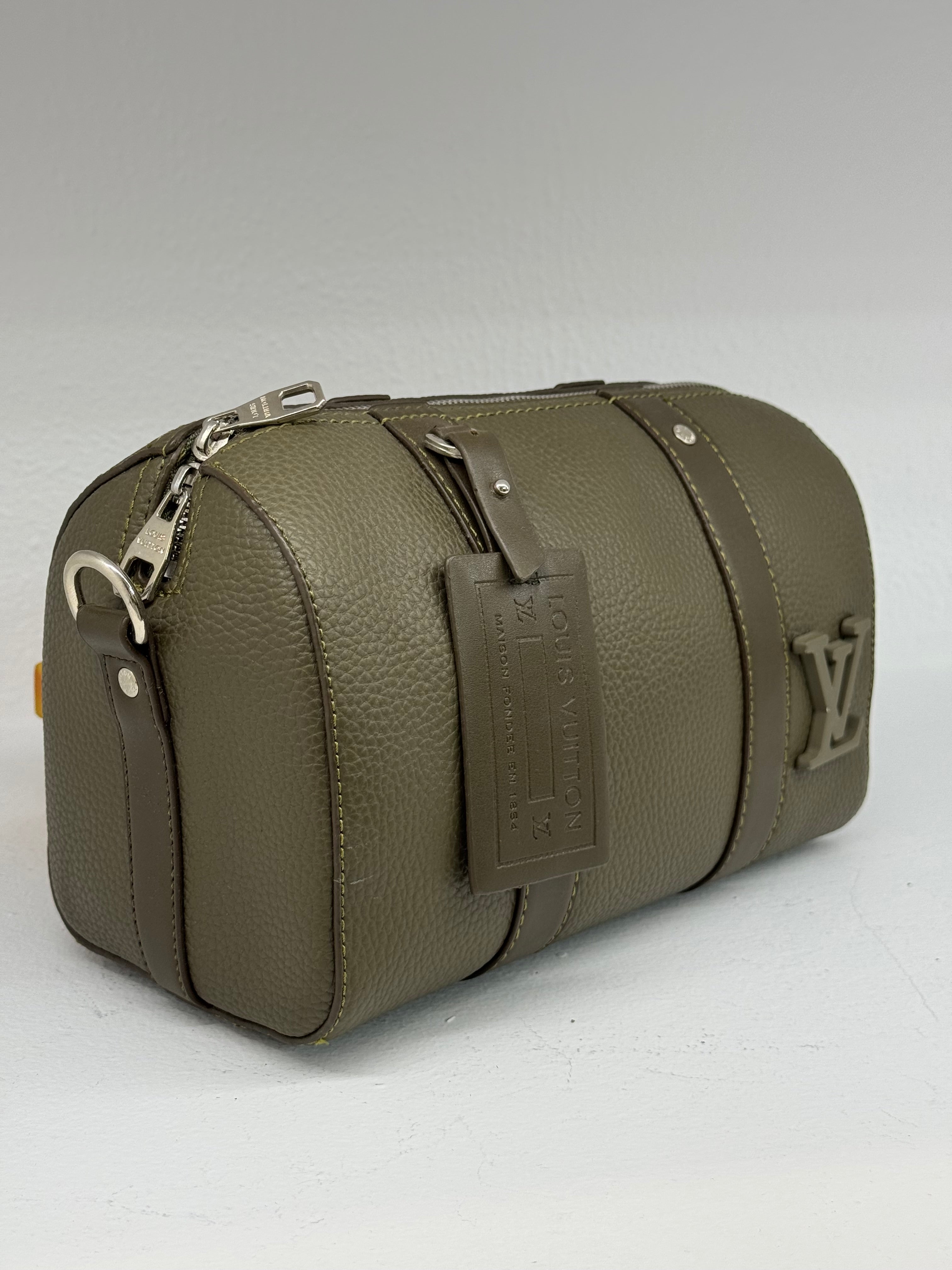 ΤΣΑΝΤΑΚΙ LOUIS VUITTON - 1218 STYLE DUFFLE BAG