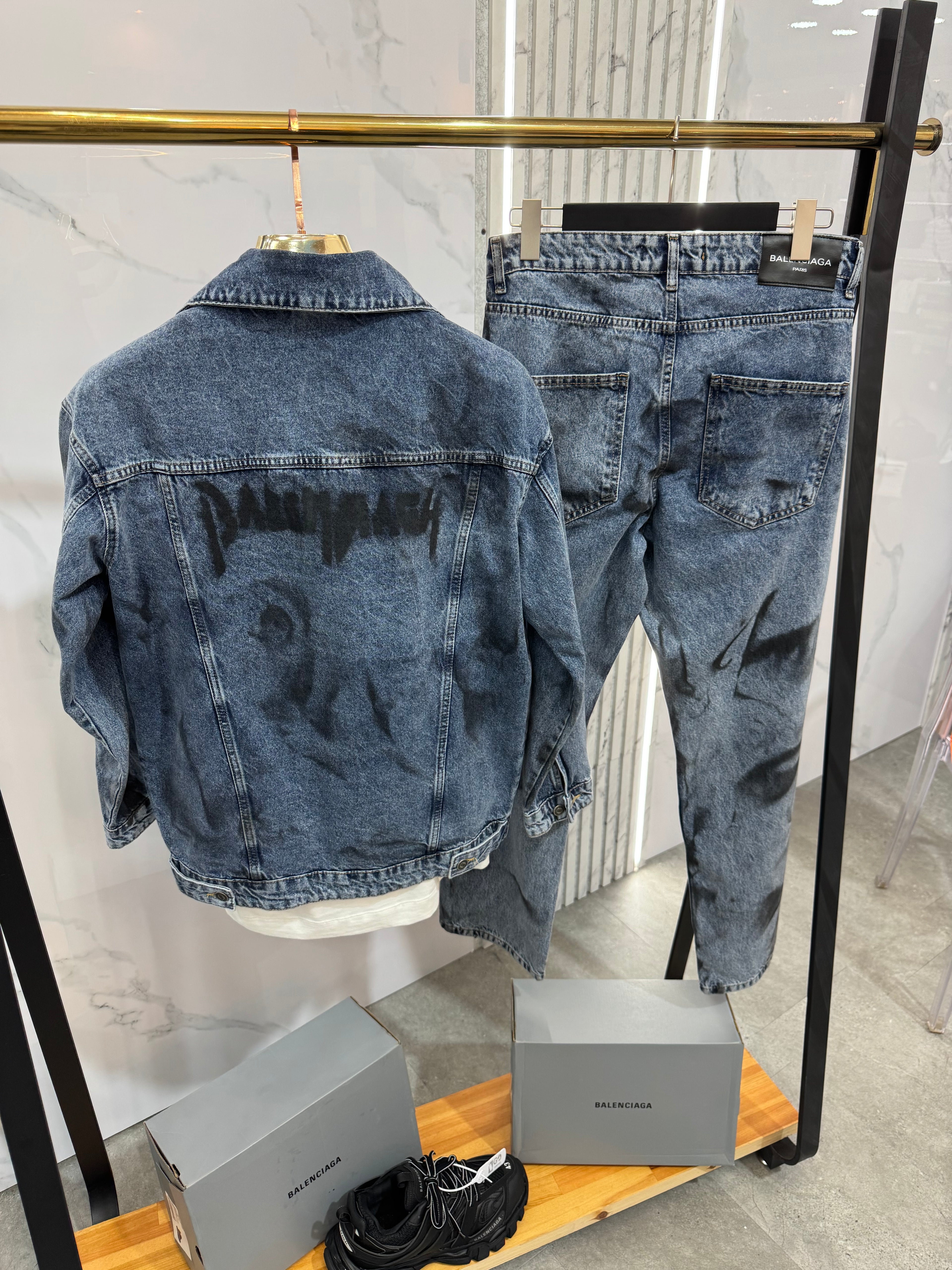 OUTFIT SET BALENCIAGA - NEW1210