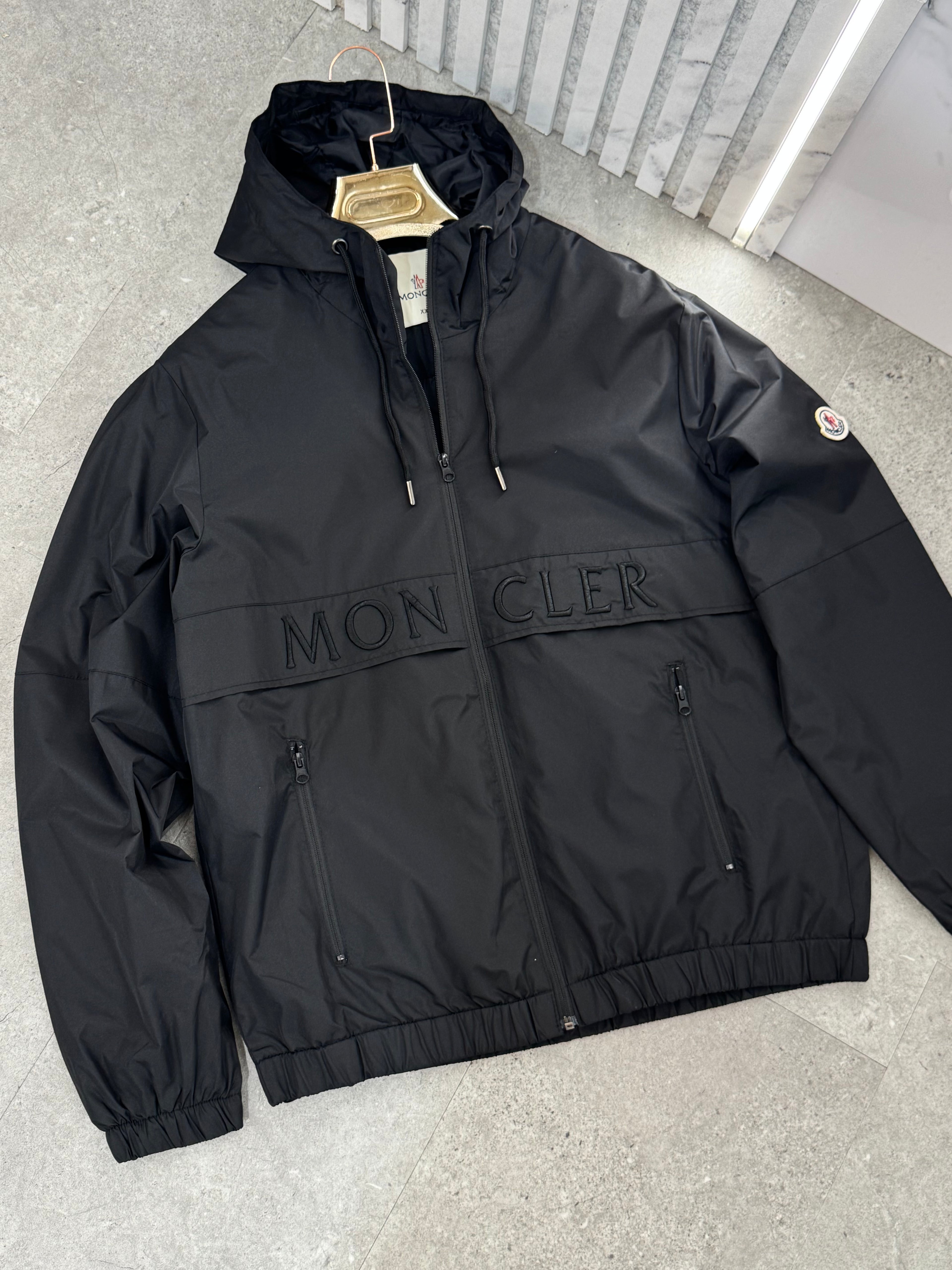 ΑΝΤΙΑΝΕΜΙΚΗ ΖΑΚΕΤΑ MONCLER - NEW1142