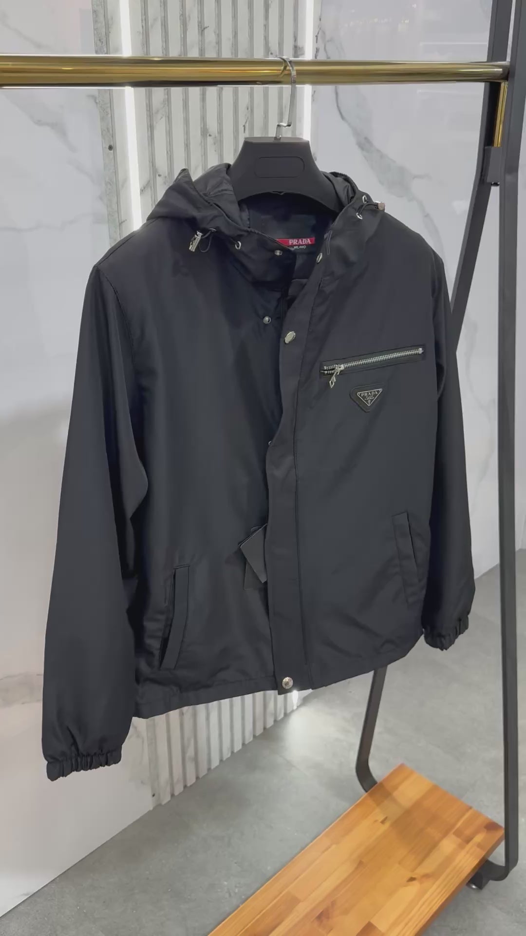 ΑΝΤΙΑΝΕΜΙΚΗ ΖΑΚΕΤΑ PRADA - NEW1136