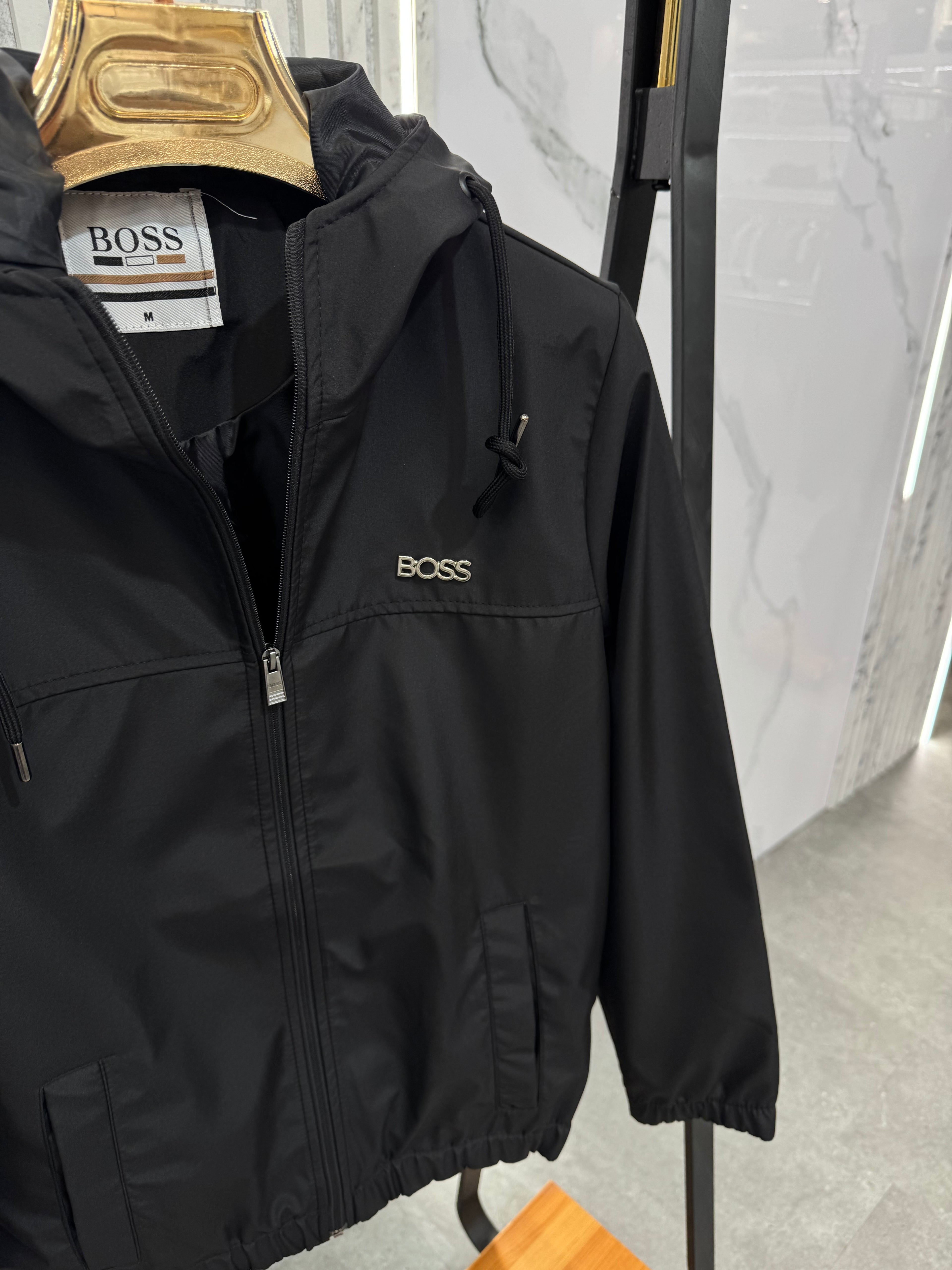 ΑΝΤΙΑΝΕΜΙΚΗ ΖΑΚΕΤΑ HUGO BOSS - NEW1141