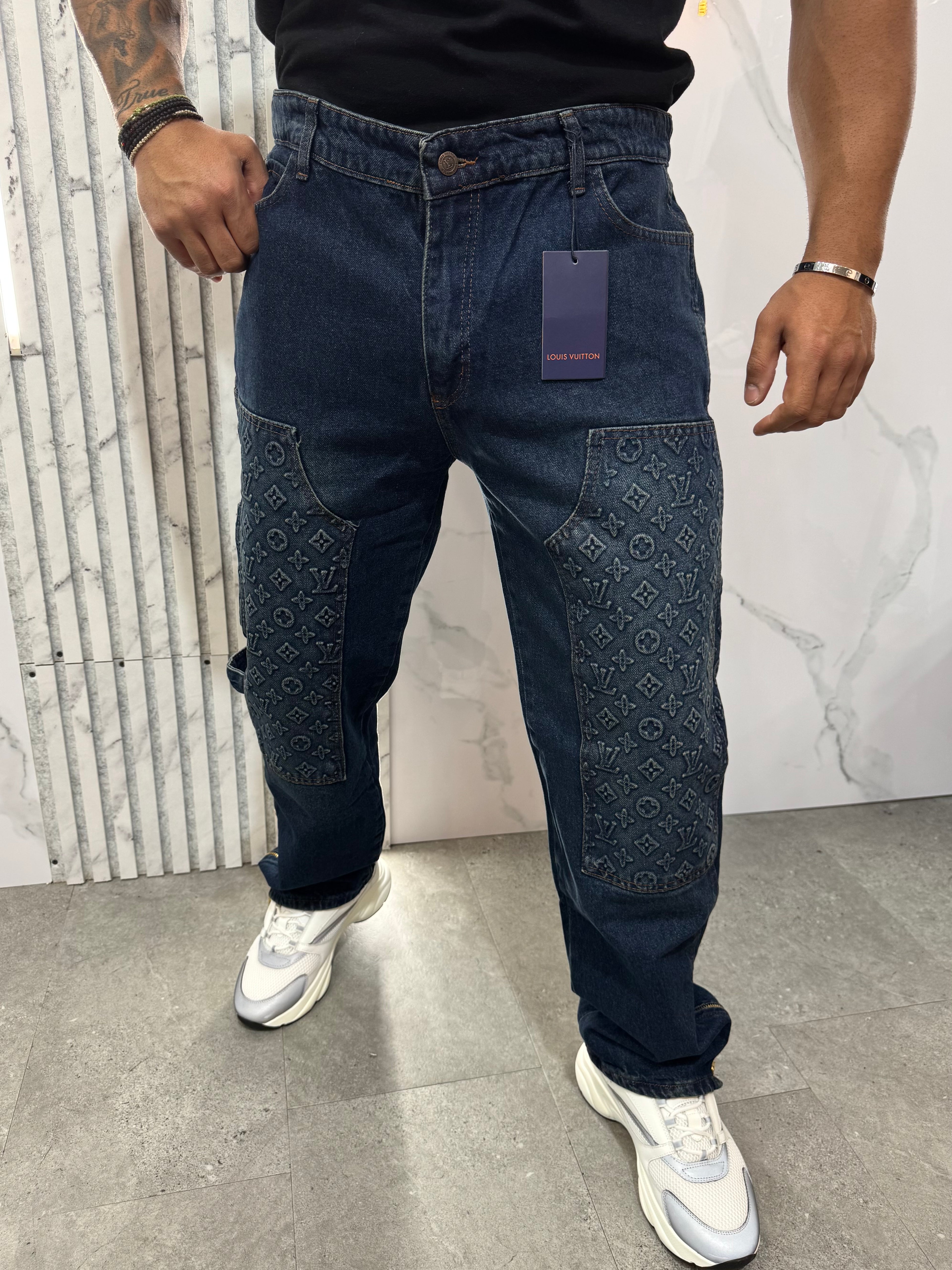 JEAN LOUIS VUITTON - NEW1240