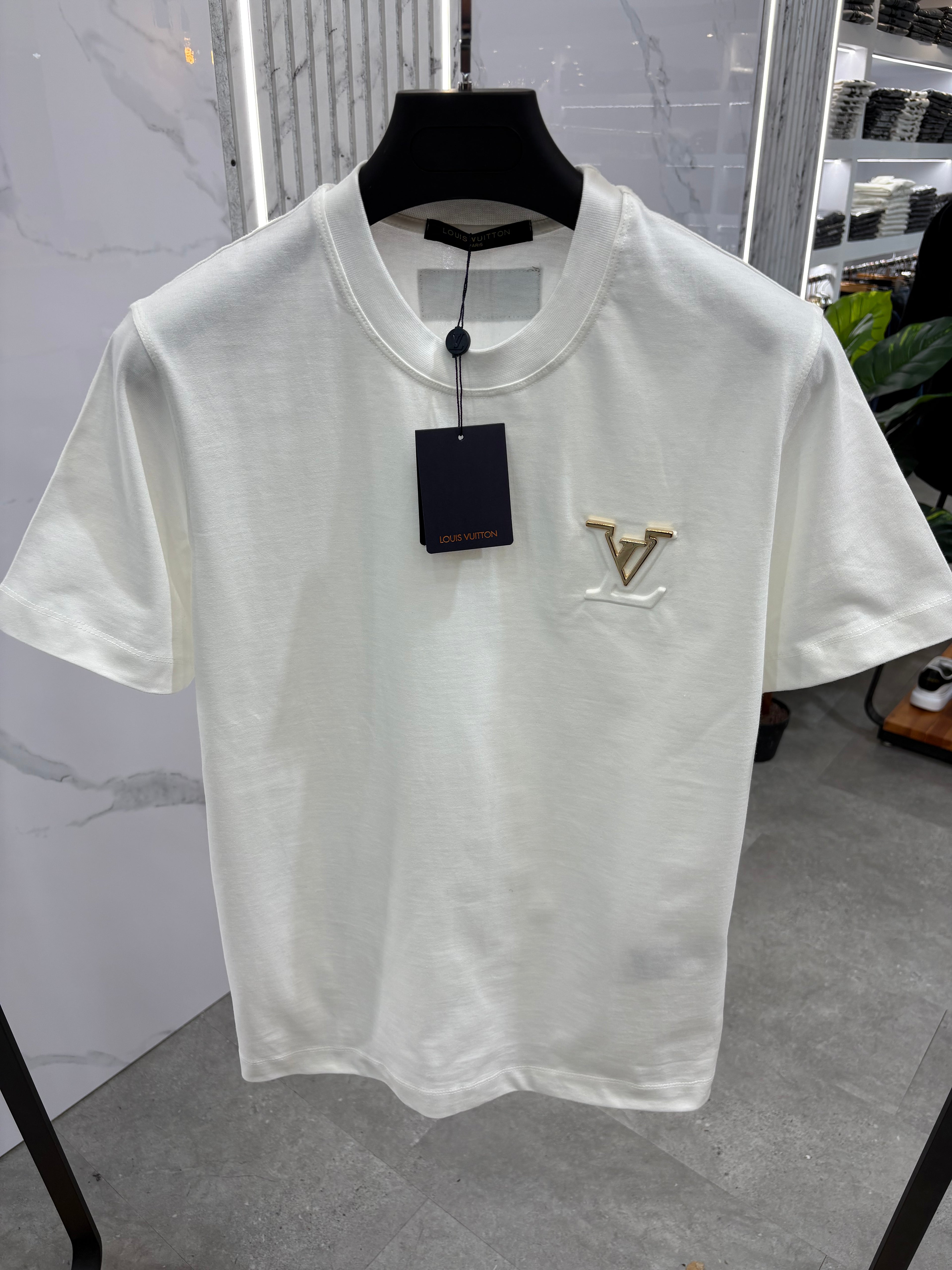 TSHIRT LOUIS VUITTON - NEW1302