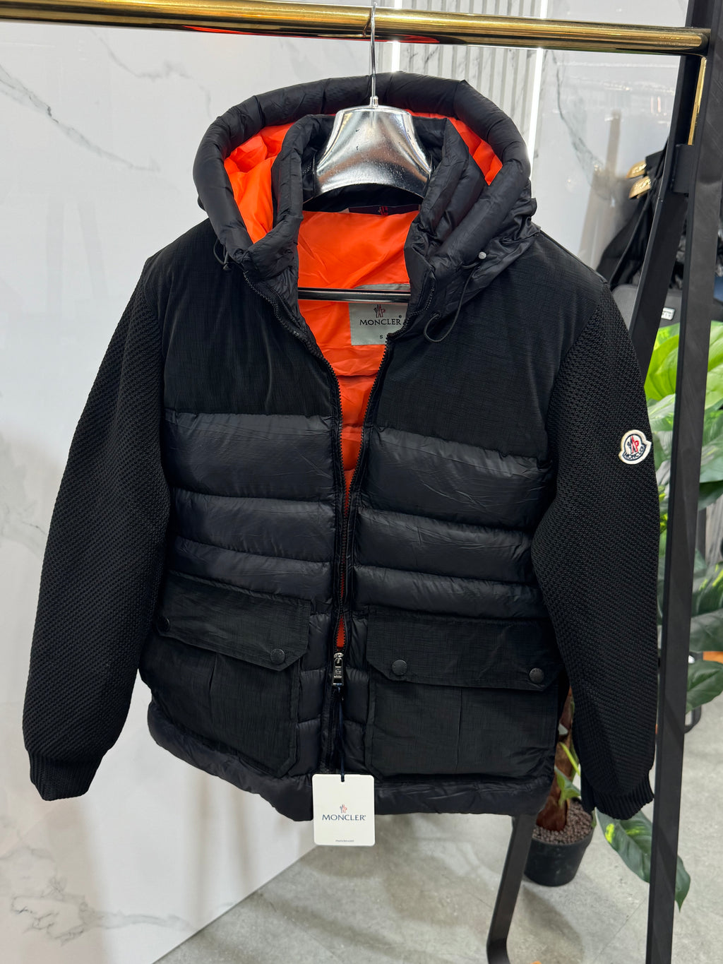 MONCLER Hybrid Knit & Down Puffer Jacket – Black / Orange - NEW1927