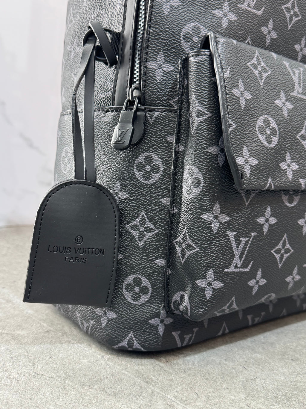 BACKPACK LOUIS VUITTON - NEW1219