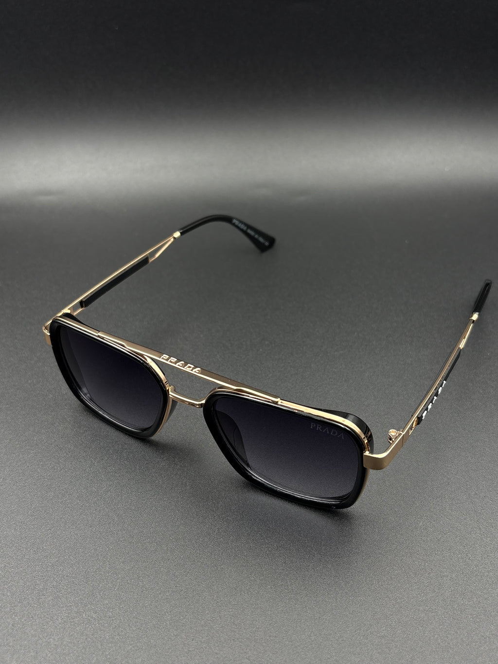PRADA SUNGLASSE - NEW1332