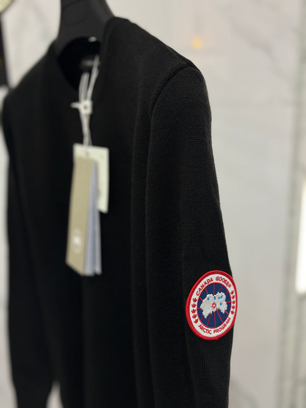 ΠΛΕΚΤΗ CANADA GOOSE ΜΑΚΡΥΜΑΝΙΚΗ - NEW1322
