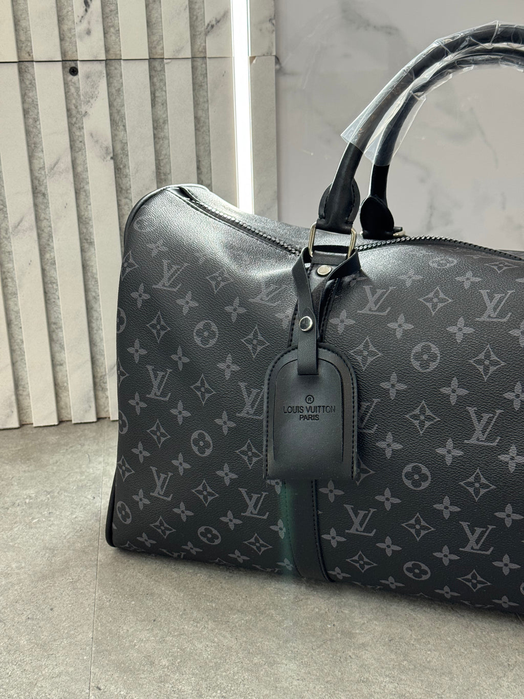 DUFFLE BAG LOUIS VUITTON - 1221