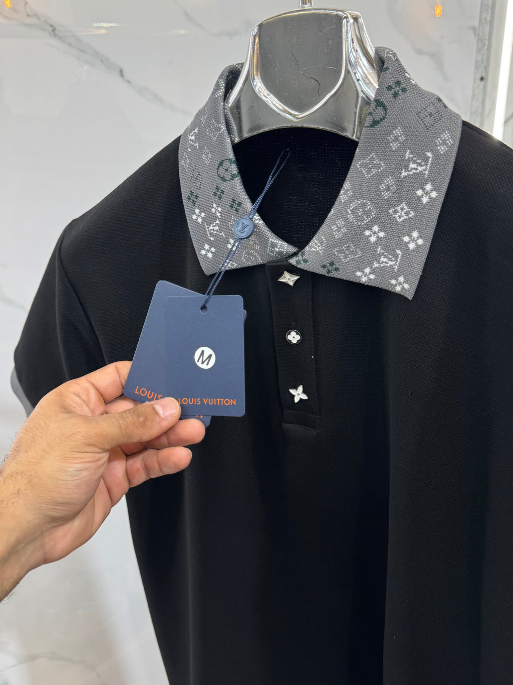 LOUIS VUITTON Monogram Collar Short-Sleeve Polo Shirt – Black - NEW1965