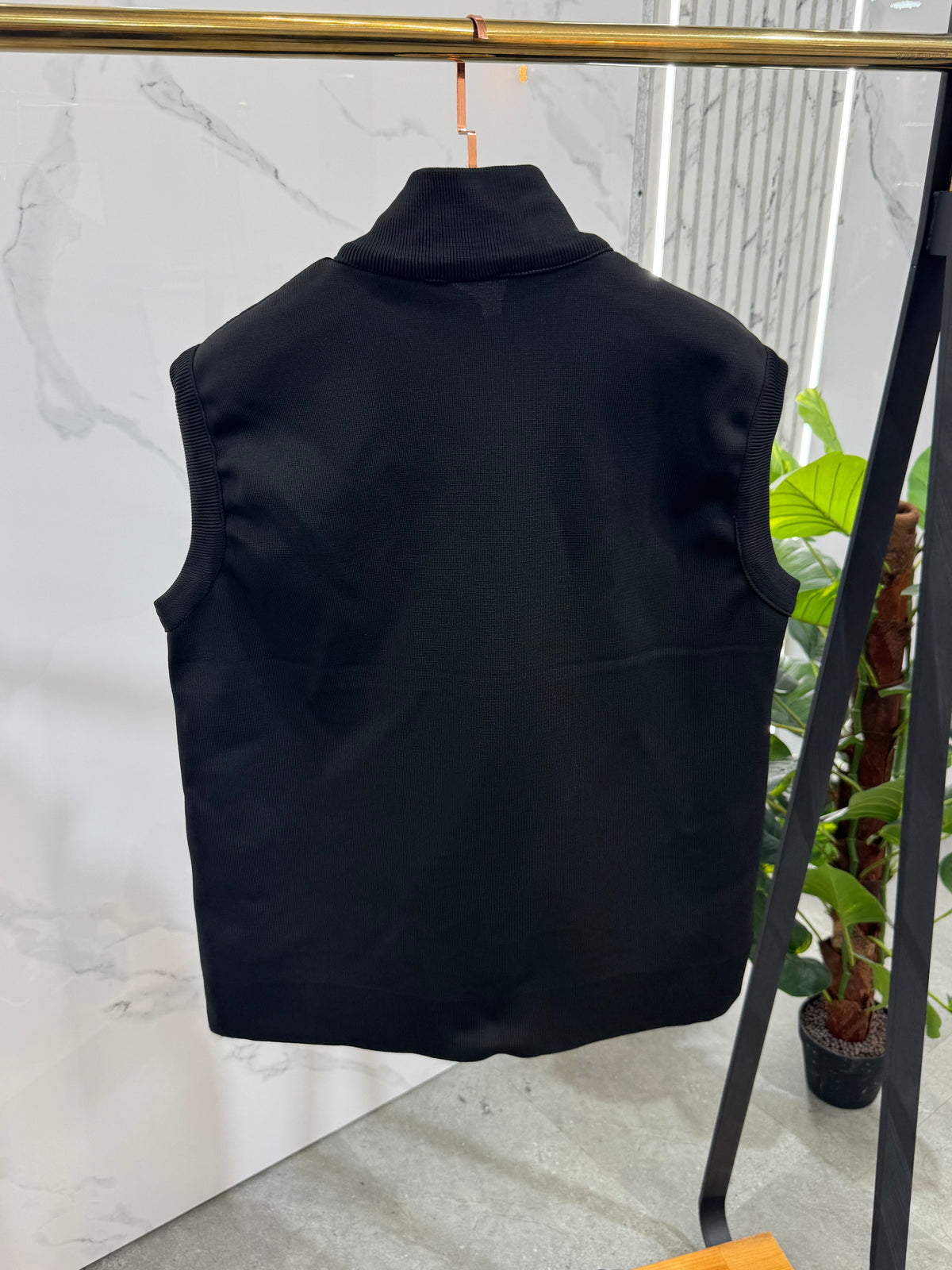 HUGO Hybrid Padded Vest / Bodywarmer – Black - NEW1824