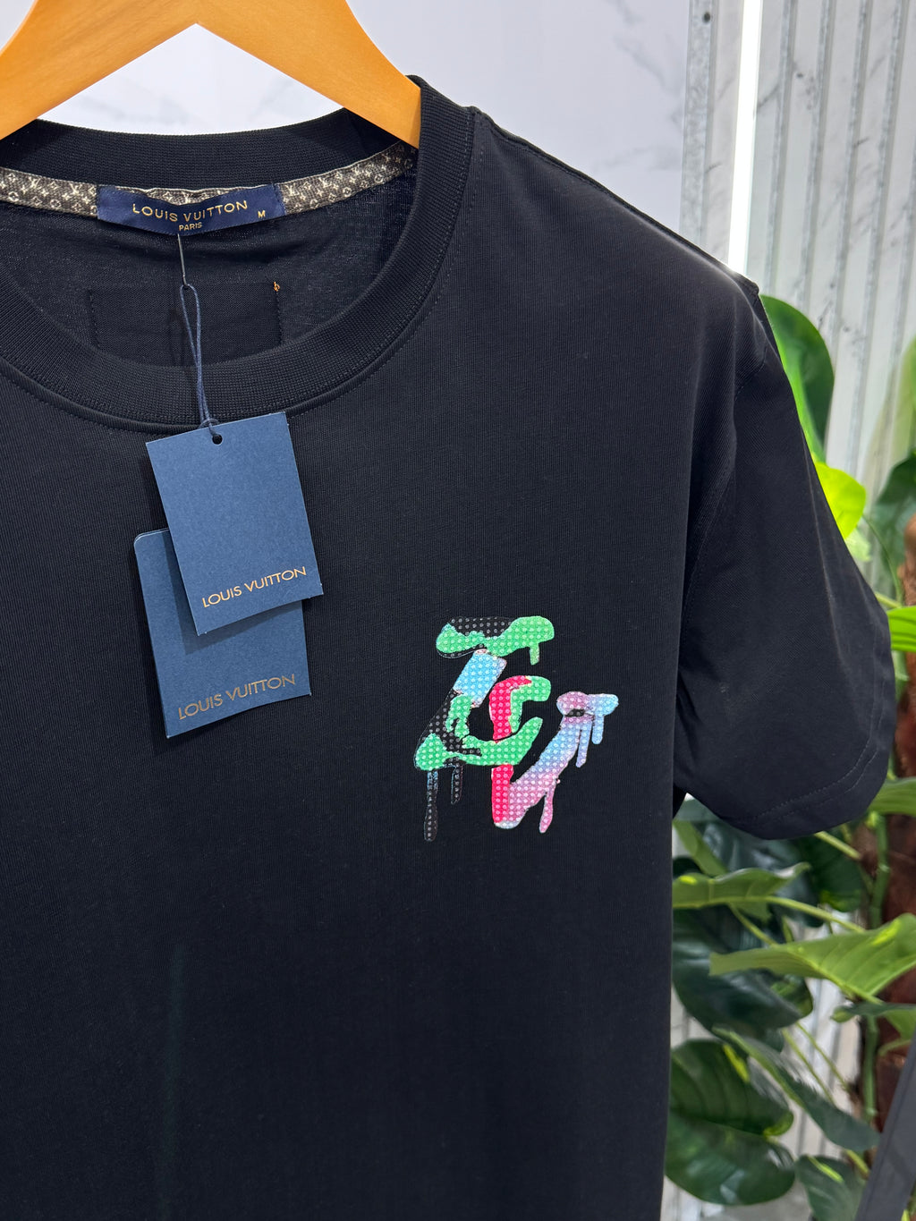 Louis Vuitton Ανδρικό T-shirt "Graffiti Monogram" - Black - NEW1695