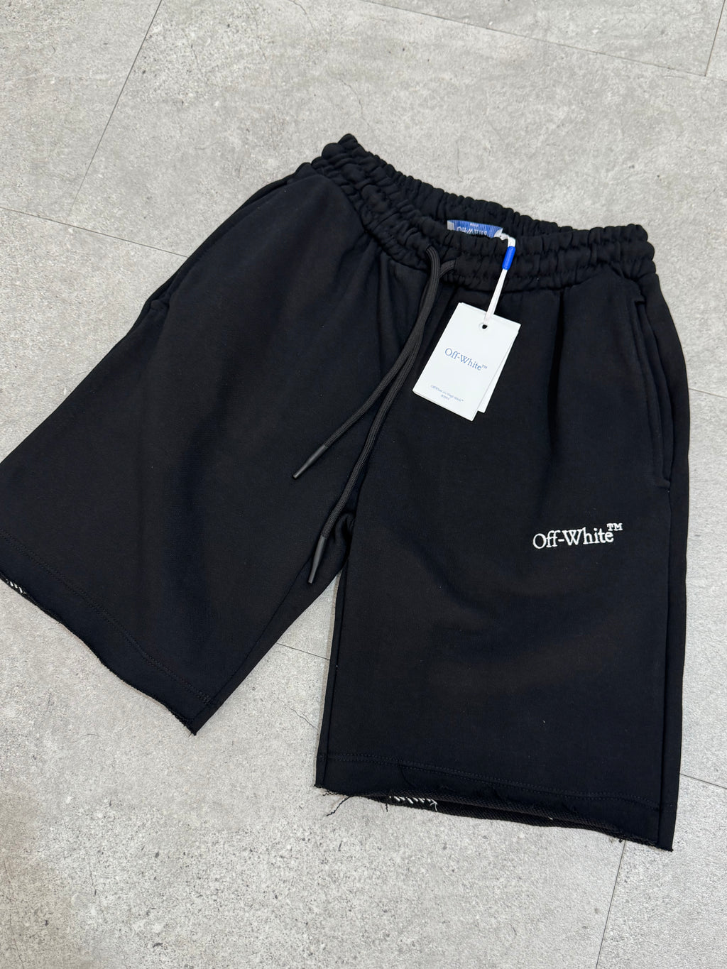 ΒΕΡΜΟΥΔΑ Off White - NEW1621