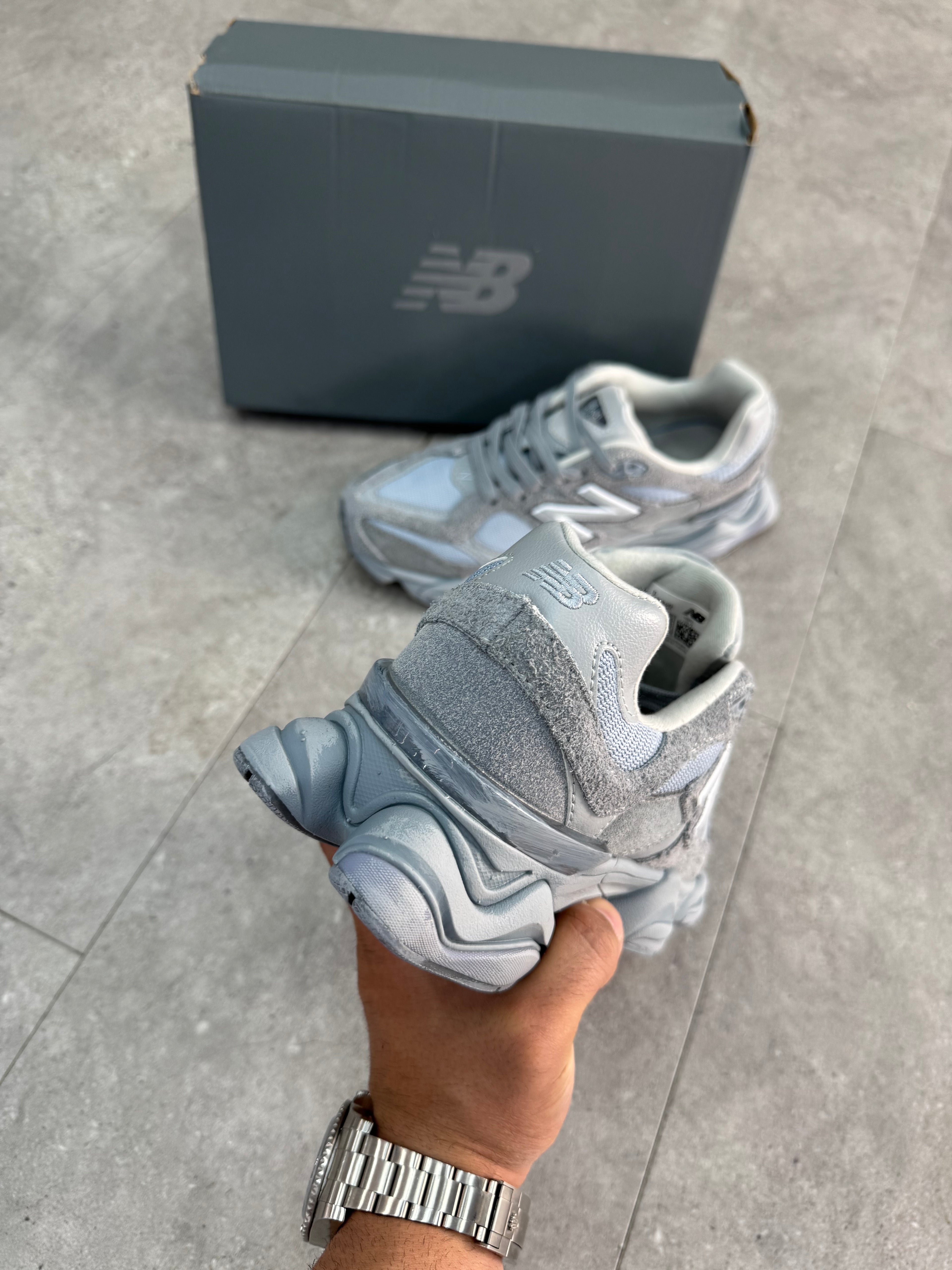 New Balance 9060 "Arctic Grey" - NEW1625