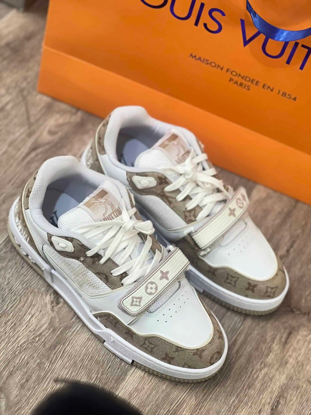 Παπούτσια Louis Vuitton – 7020 SALE