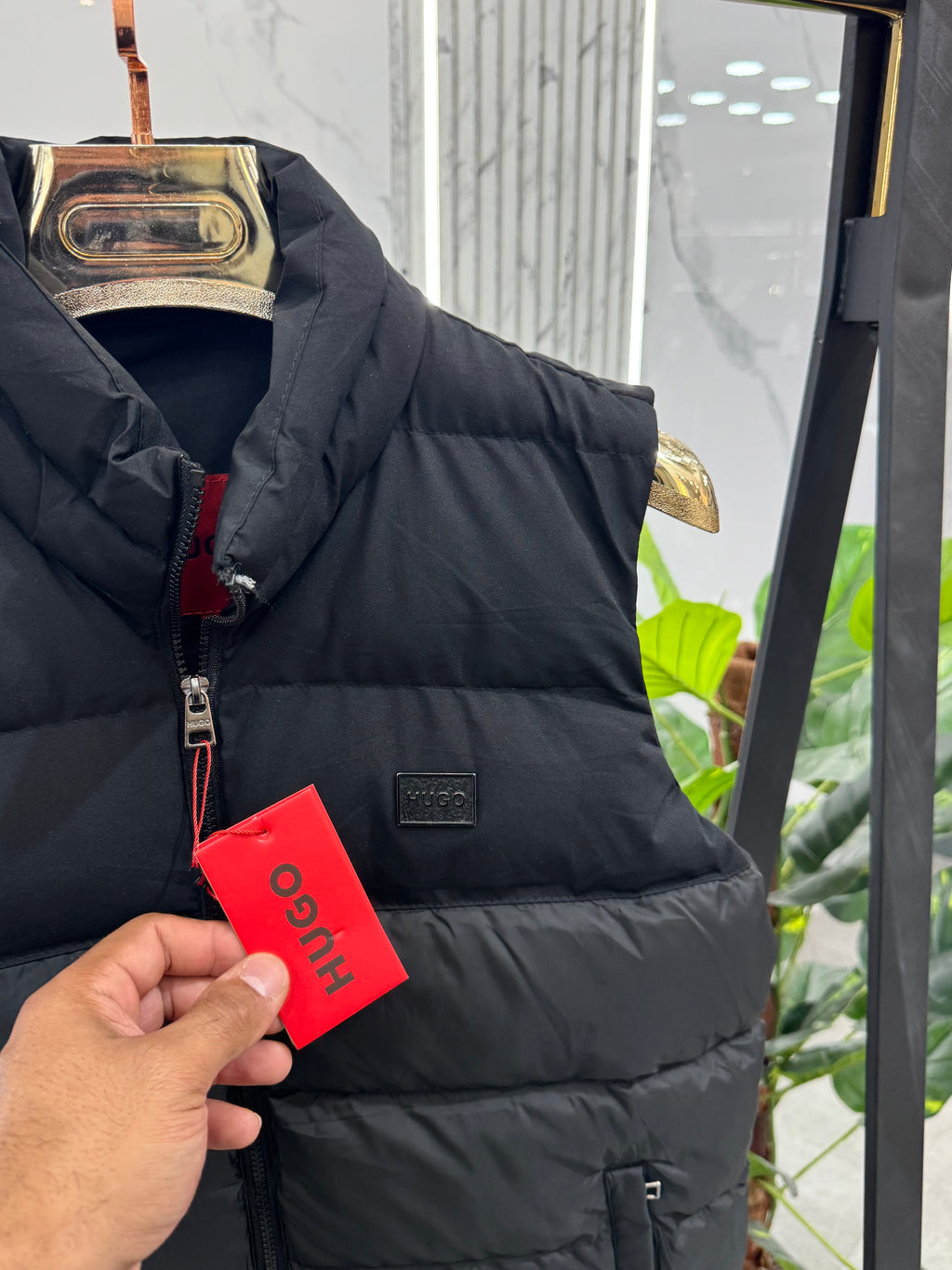 HUGO Padded Vest / Bodywarmer – Black - NEW1826