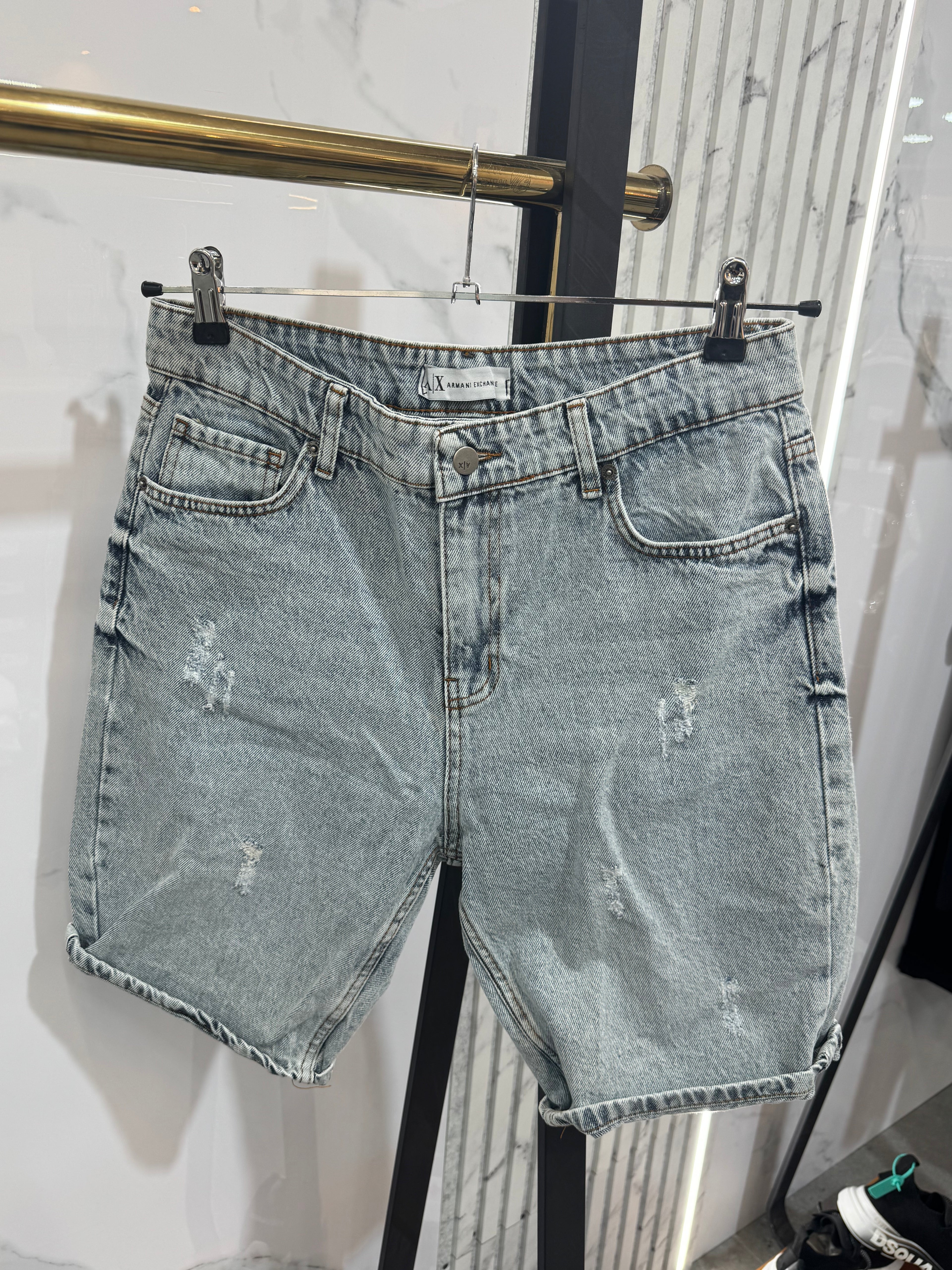 ARMANI EXCHANGE DENIM SHORTS LIGHT BLUE - NEW1576