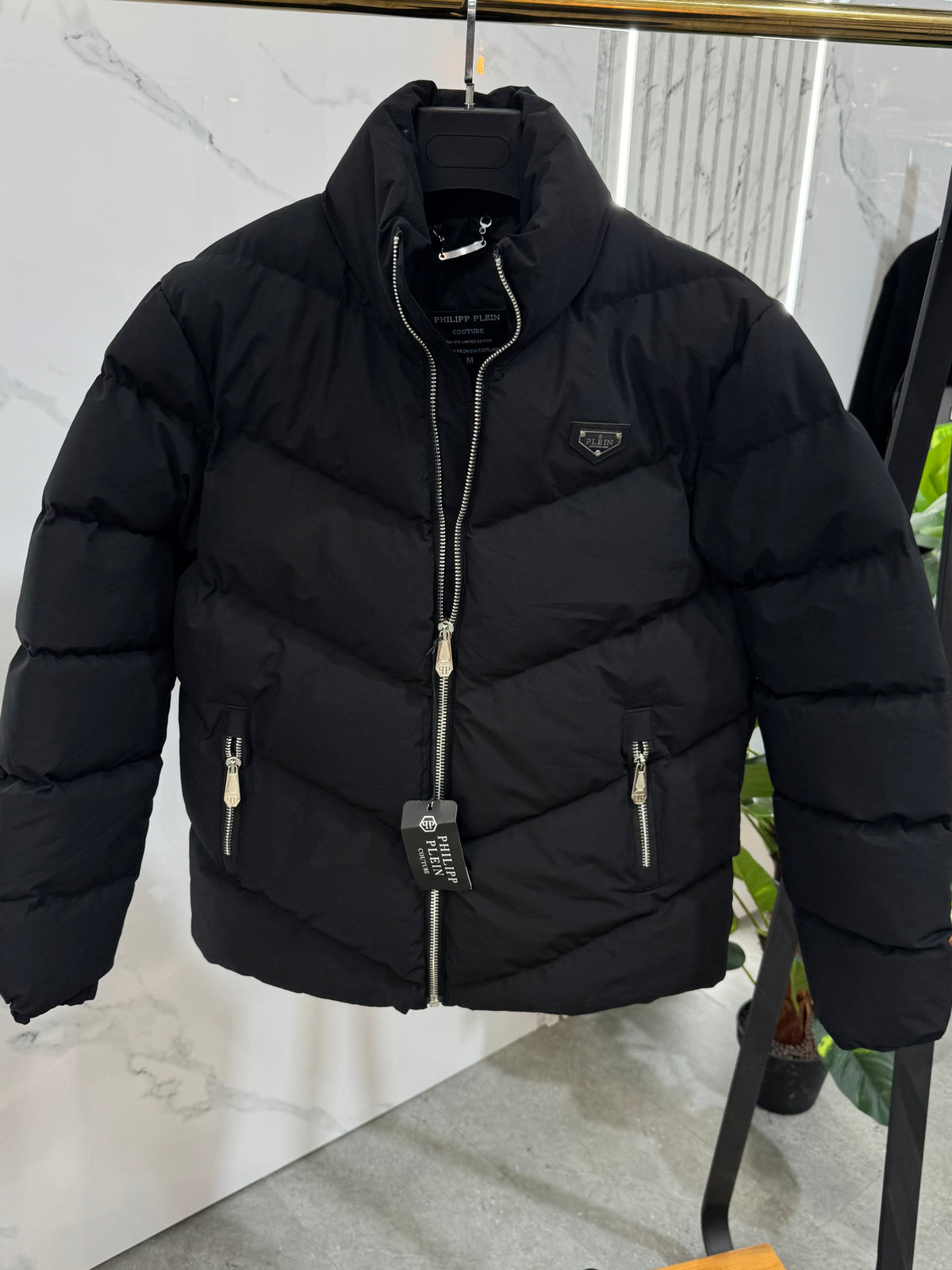 PHILIPP PLEIN Chevron Quilted Puffer Jacket – Black - NEW1983