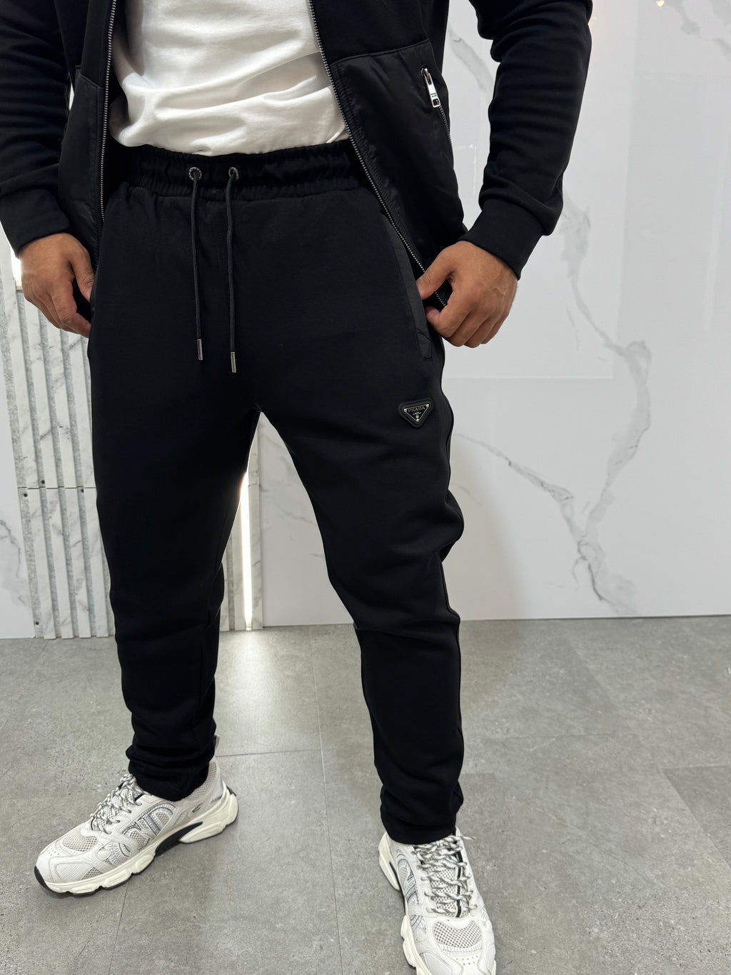 OUTFIT SET PRADA - S77