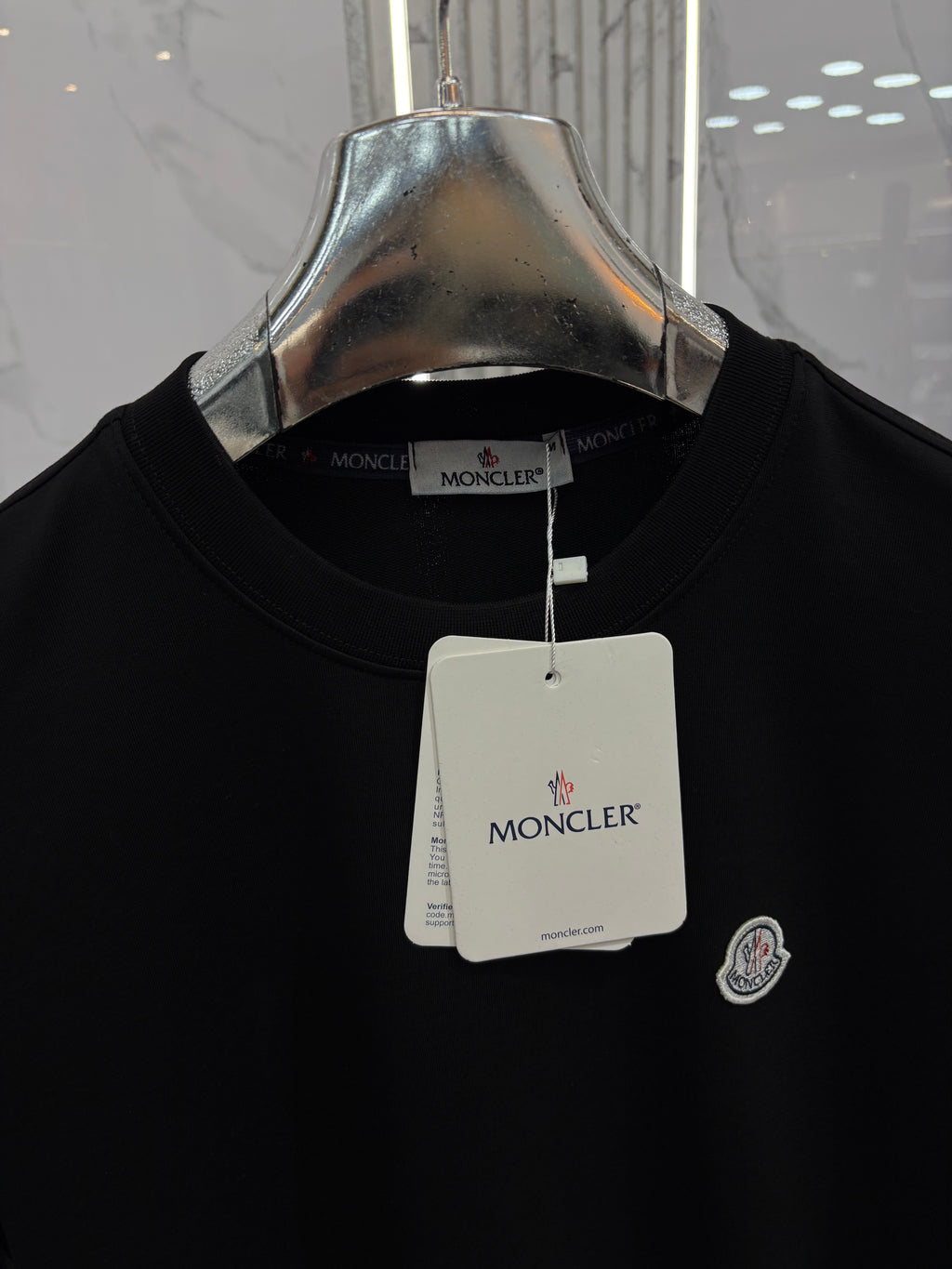 ΜΠΛΟΥΖΑ ΜΑΚΡΥΜΑΝΙΚΗ MONCLER - NEW1283