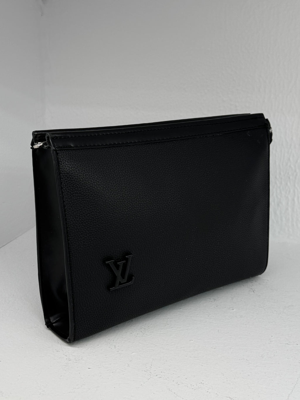 ΤΣΑΝΤΑΚΙ ΧΕΙΡΟΣ LOUIS VUITTON - NEW1175