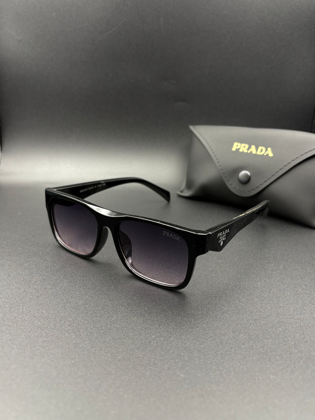 PRADA SUNGLASSE - NEW1336