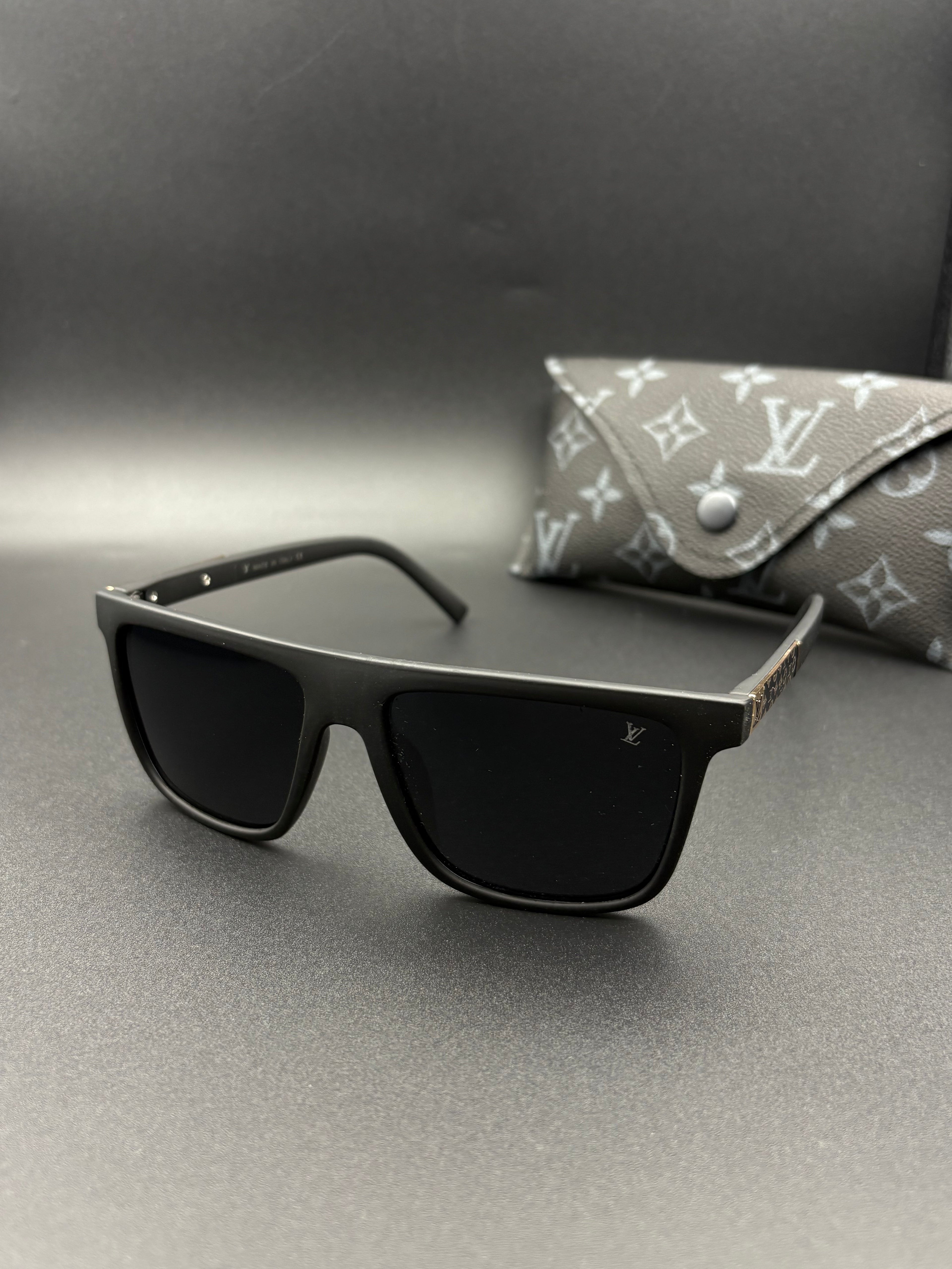 LOUIS VUITTON SUNGLASSE - NEW1334