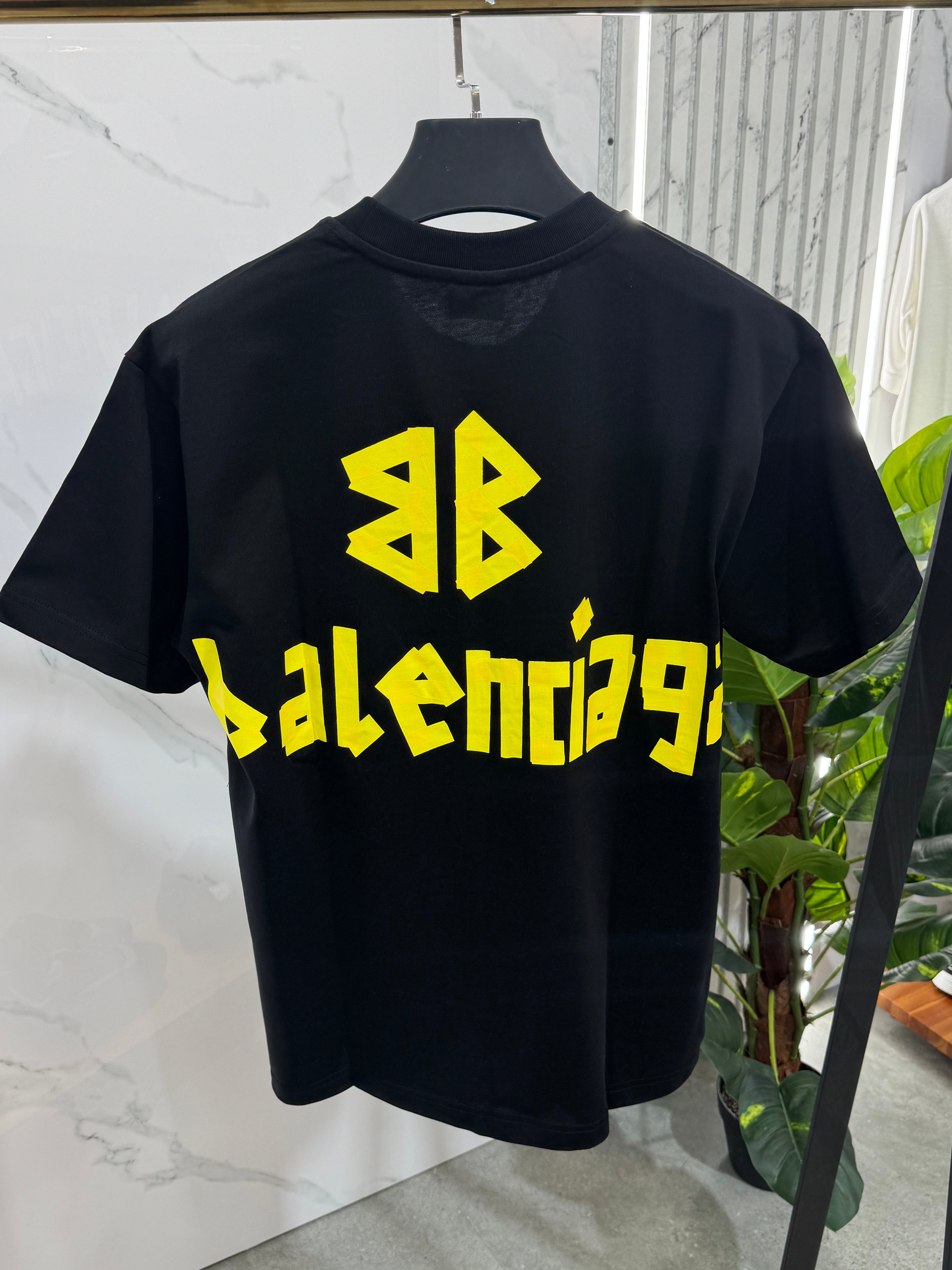 BALENCIAGA Tape & DIY Logo T-Shirt – Black - NEw1777