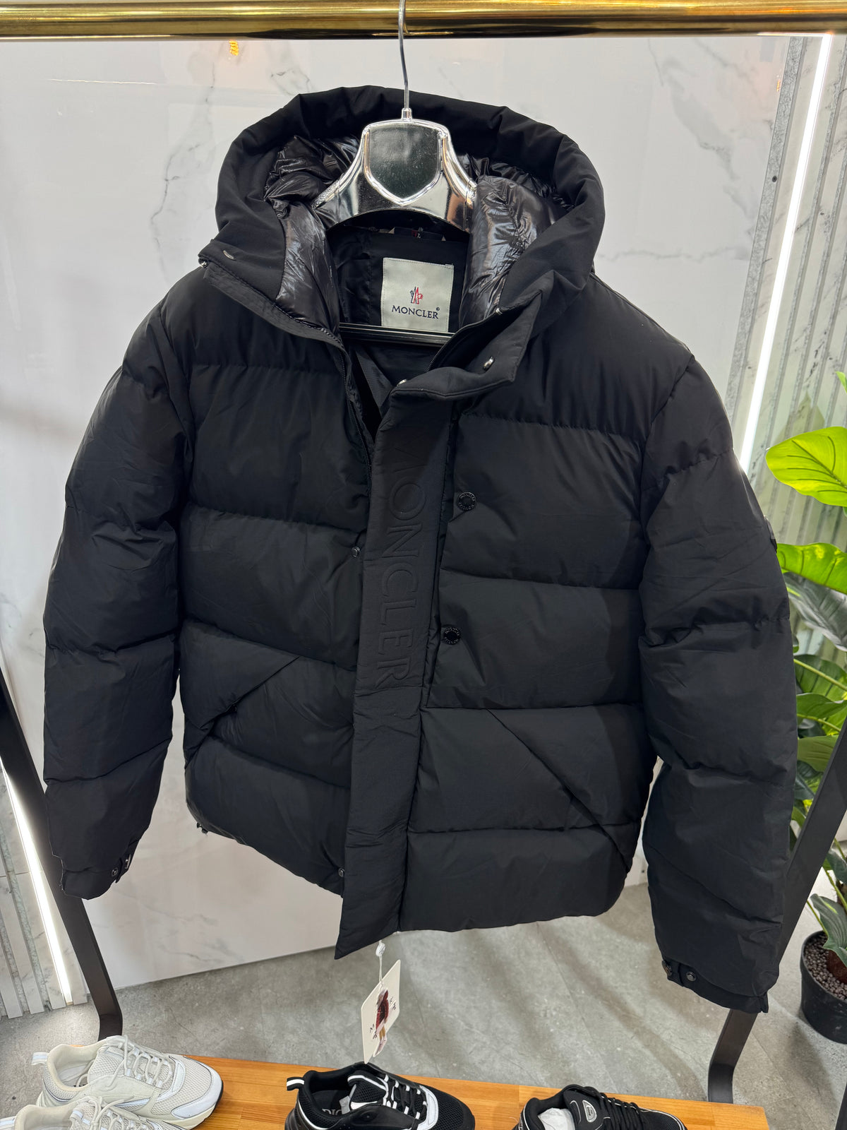 MONCLER Placket Logo Puffer Jacket – Black - NEW1929