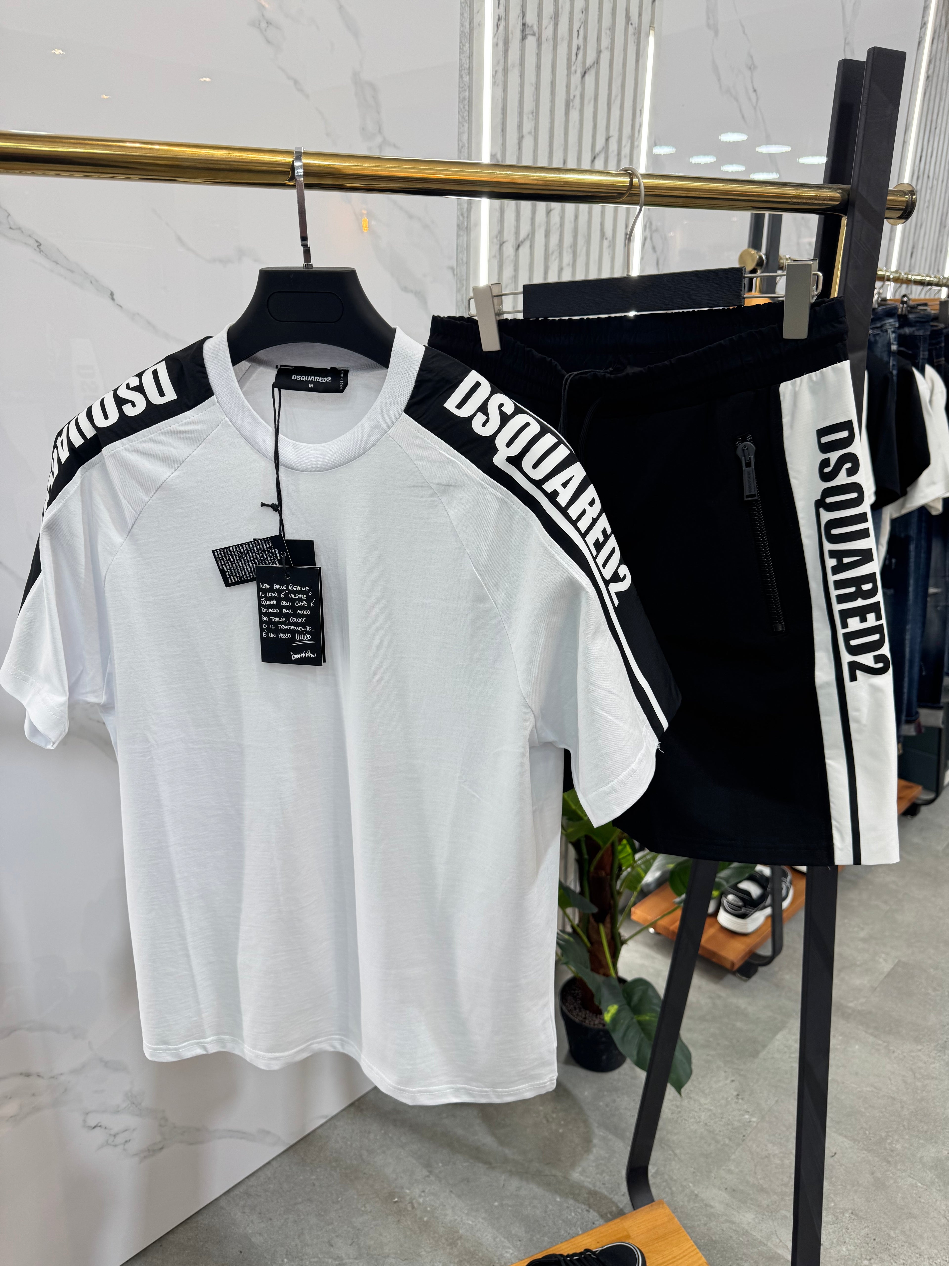 DSQUARED2 Side-Stripe Logo T-Shirt & Shorts Set – White/Black - NEW1785