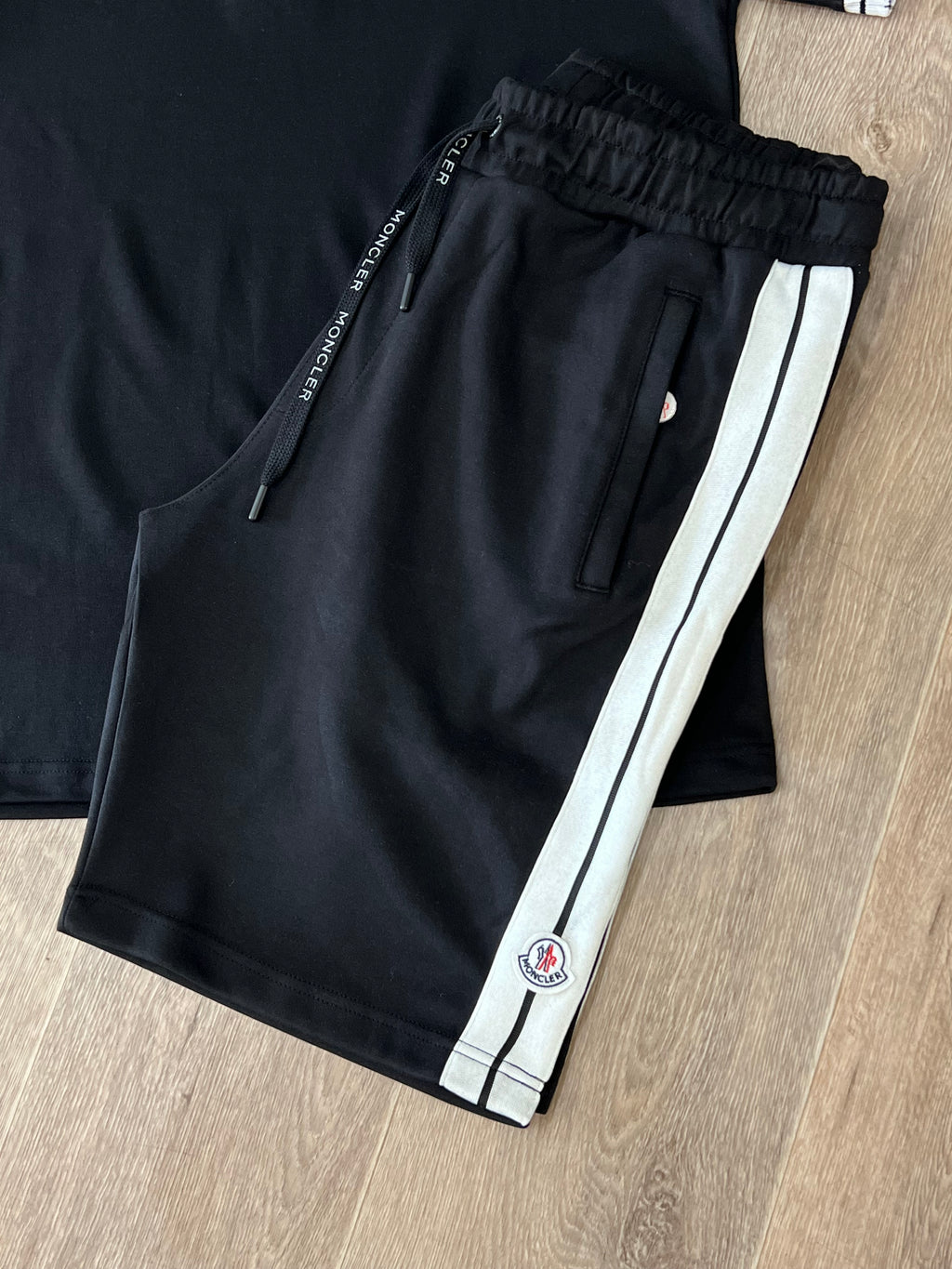 Σετ Moncler Sporty Luxury Activewear - NEW1604