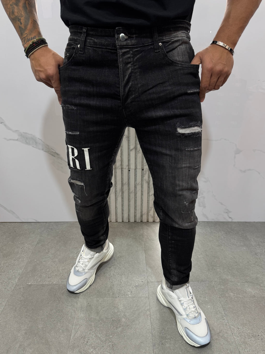 JEAN AMIRI - NEW1201