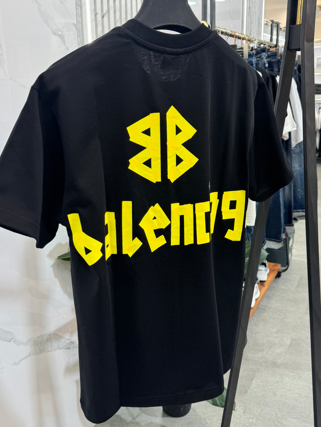 BALENCIAGA Tape & DIY Logo T-Shirt – Black - NEw1777