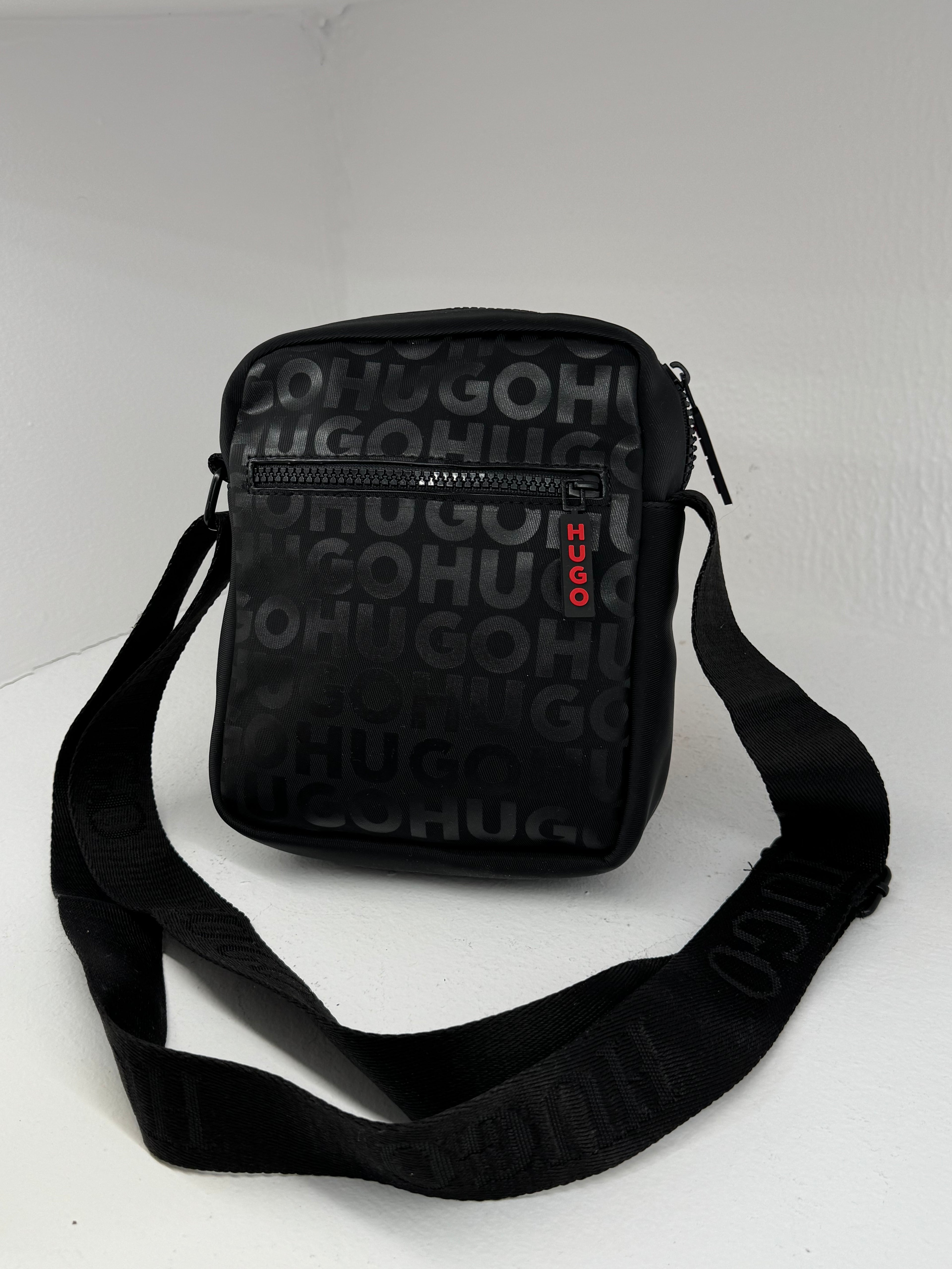 ΤΣΑΝΤΑΚΙ HUGO BOSS - NEW1167