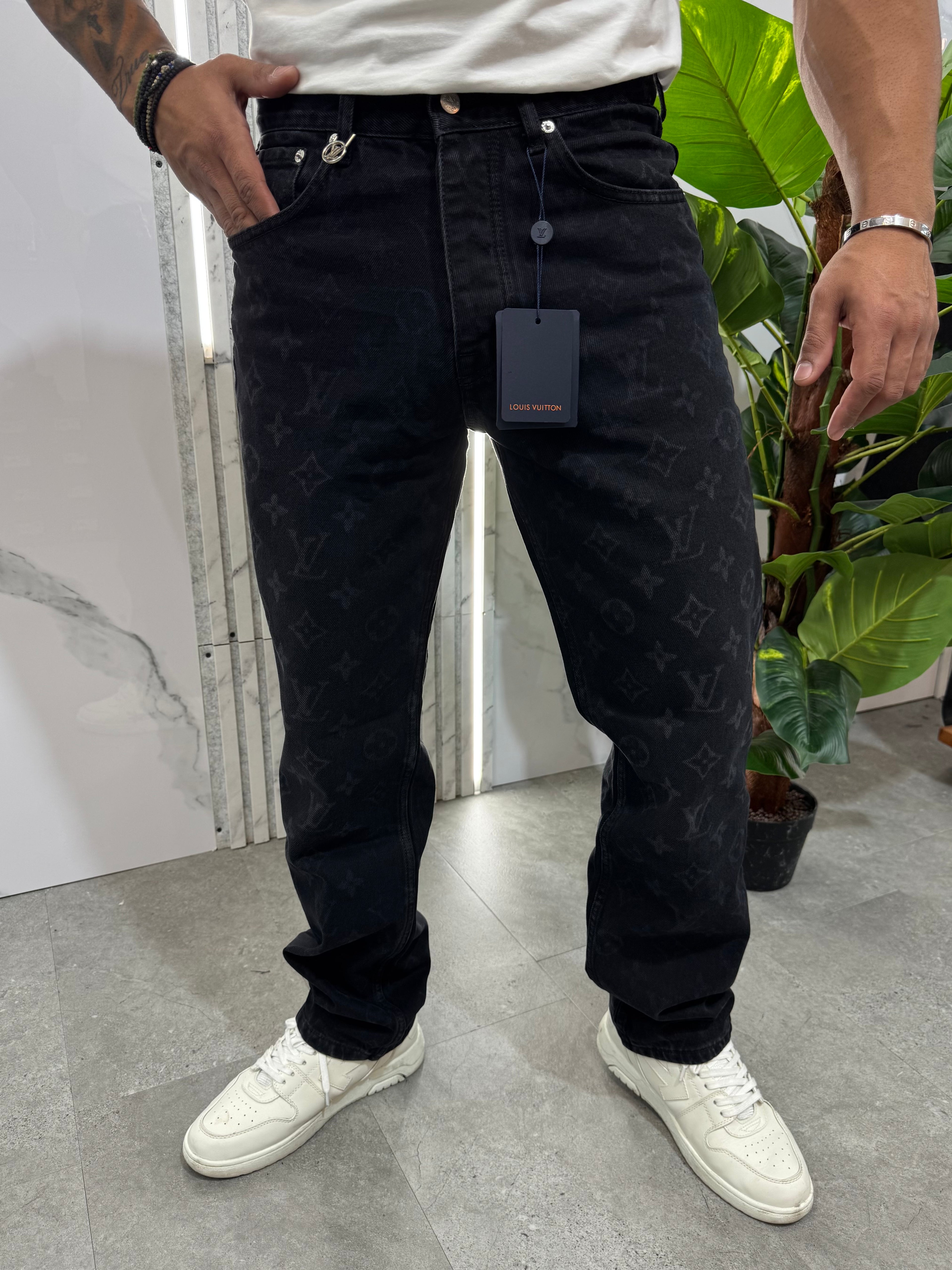 JEAN LOUIS VUITTON - NEW1326