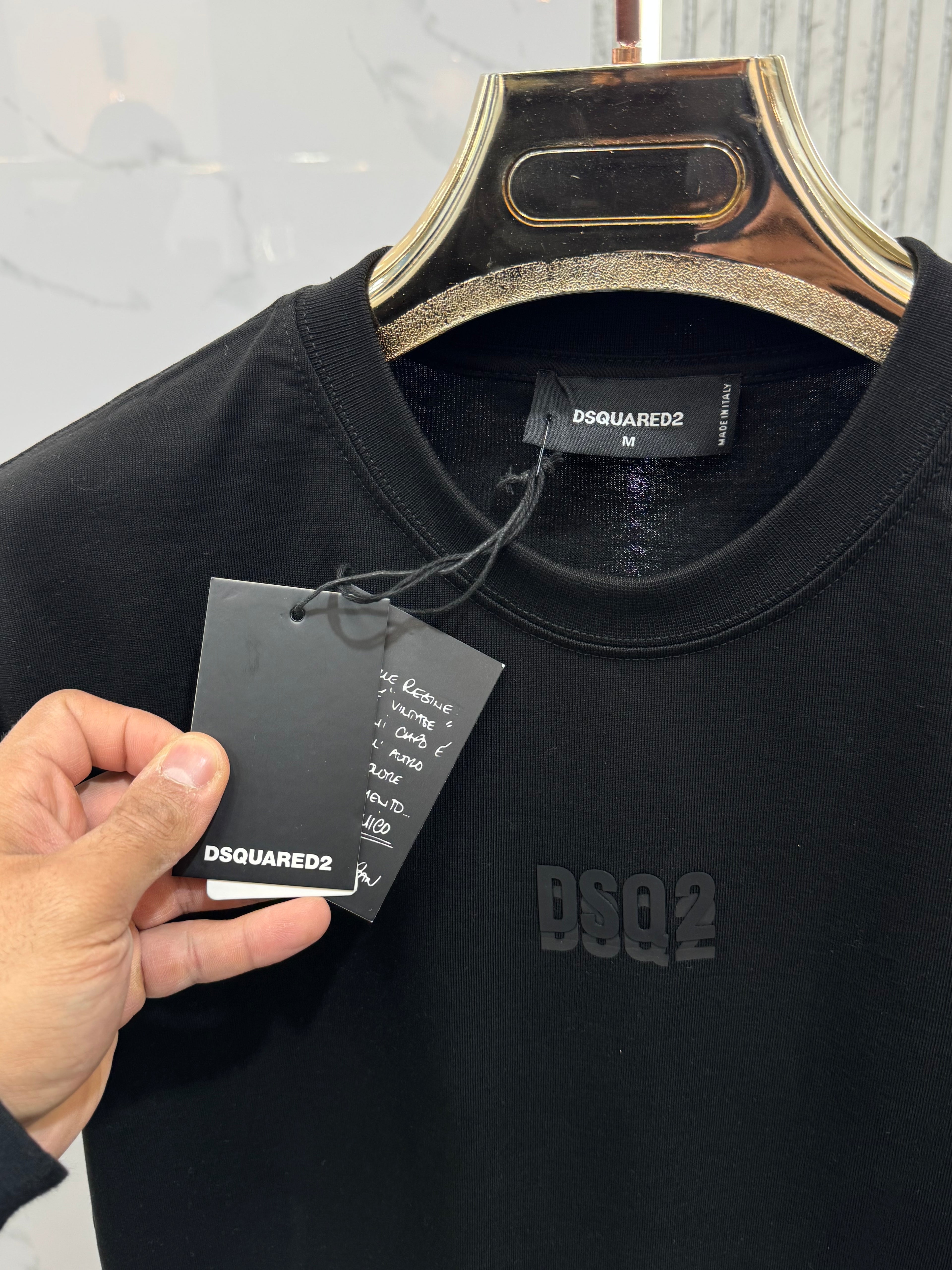 TSHIRT DSQUARED2 - NEW1437