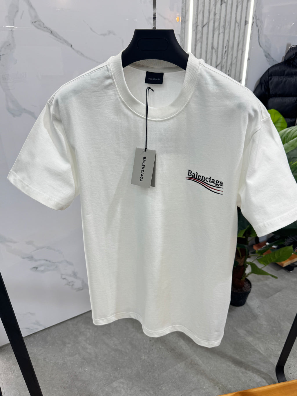 T-SHIRT BALENCIAGA - NEW1526