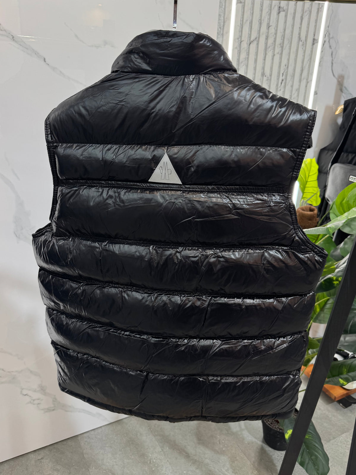 MONCLER Glossy Down Vest – Black -NEW1893