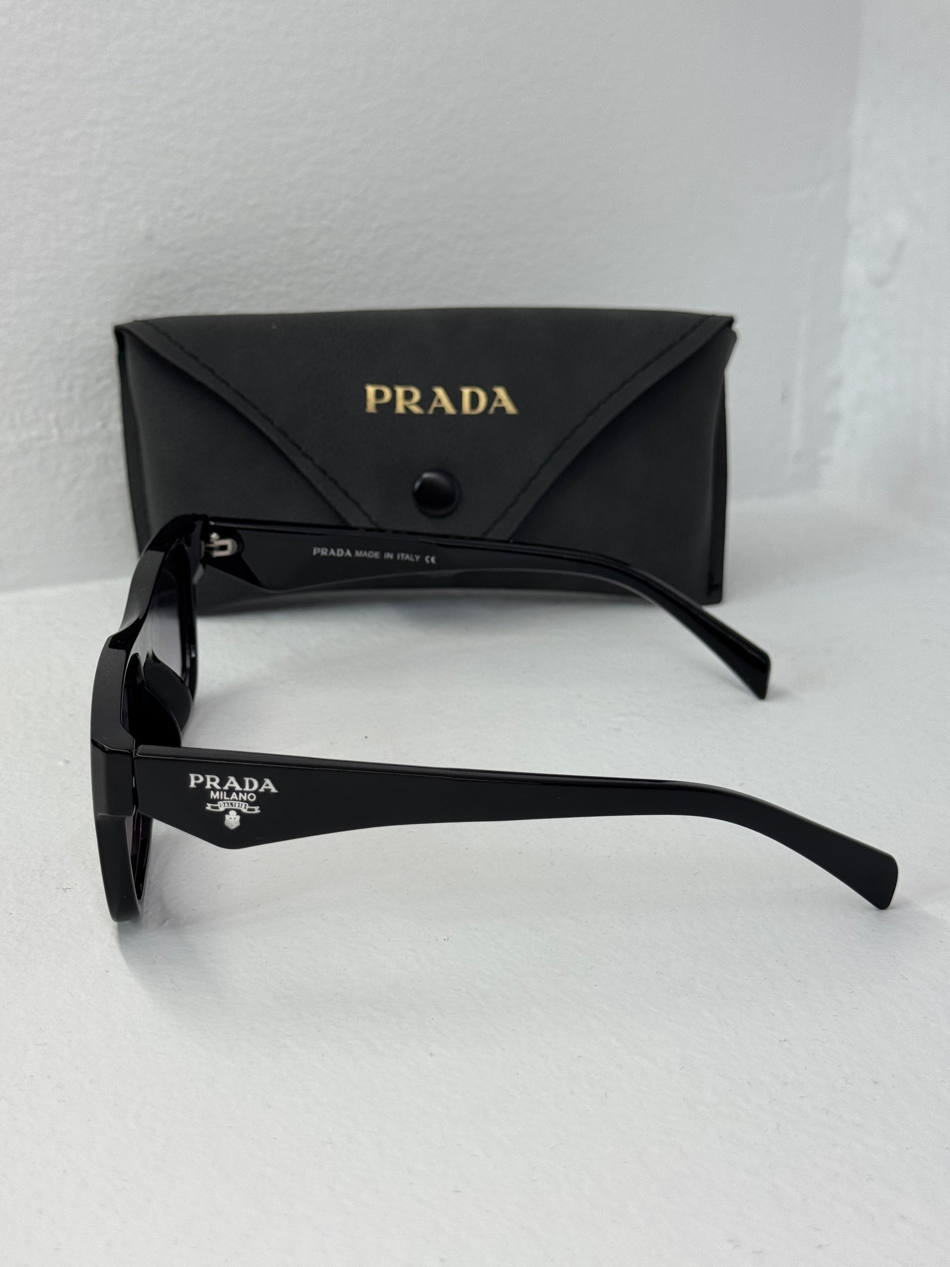 PRADA SUNGLASSE - NEW1251