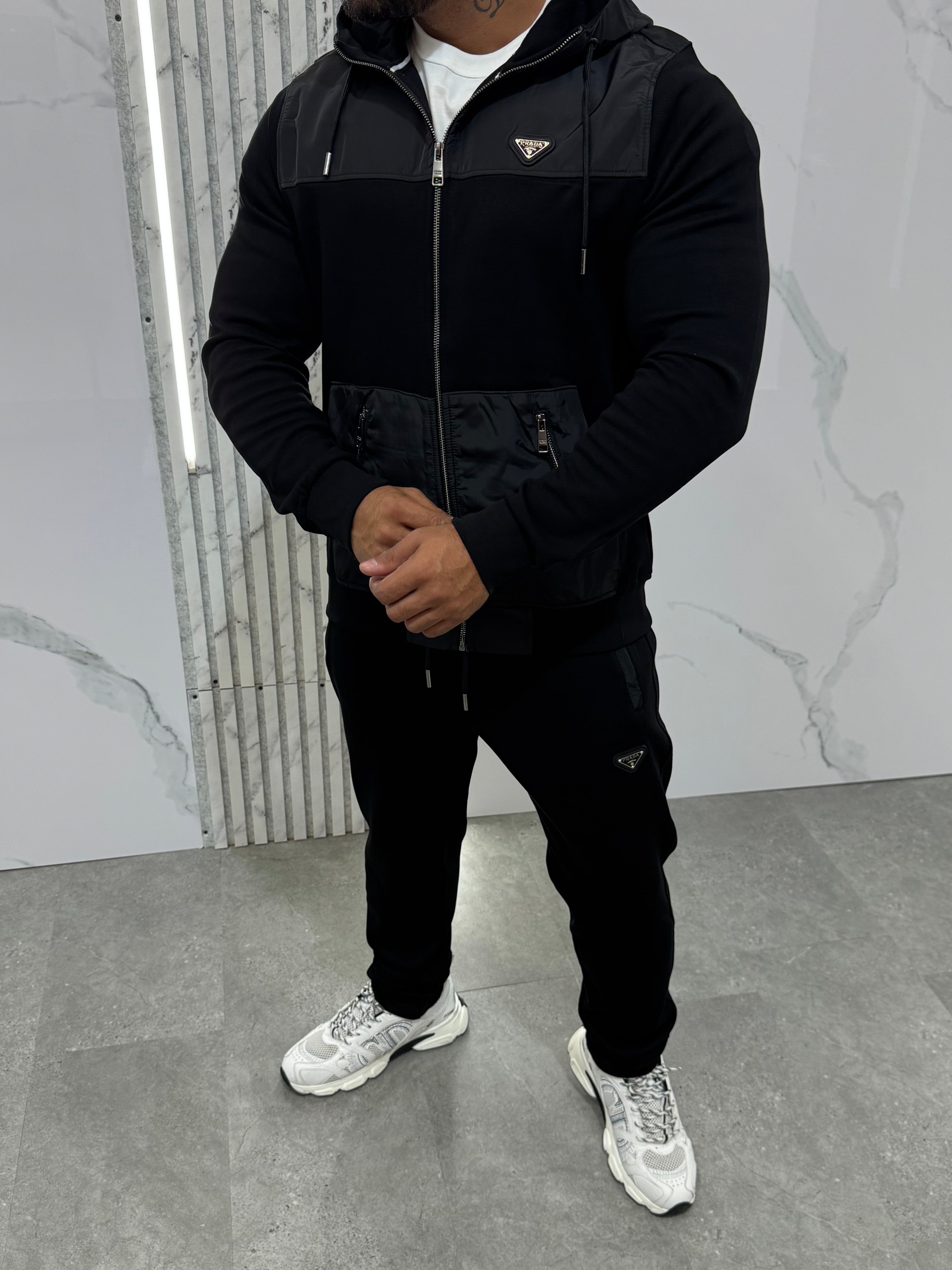 OUTFIT SET PRADA - S77