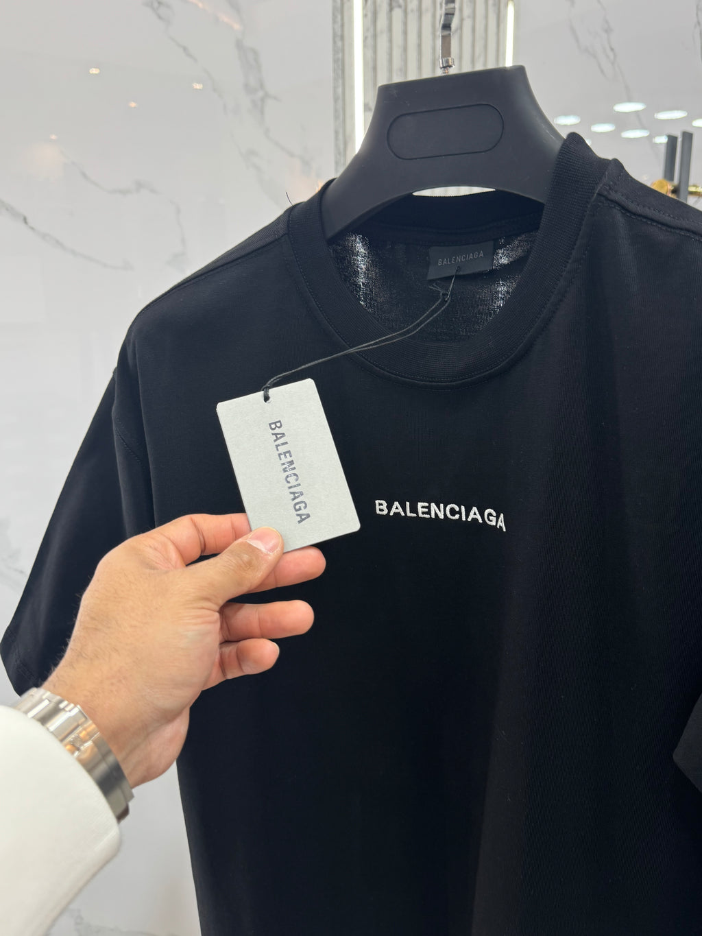 T-SHIRT BALENCIAGA - NEW1522