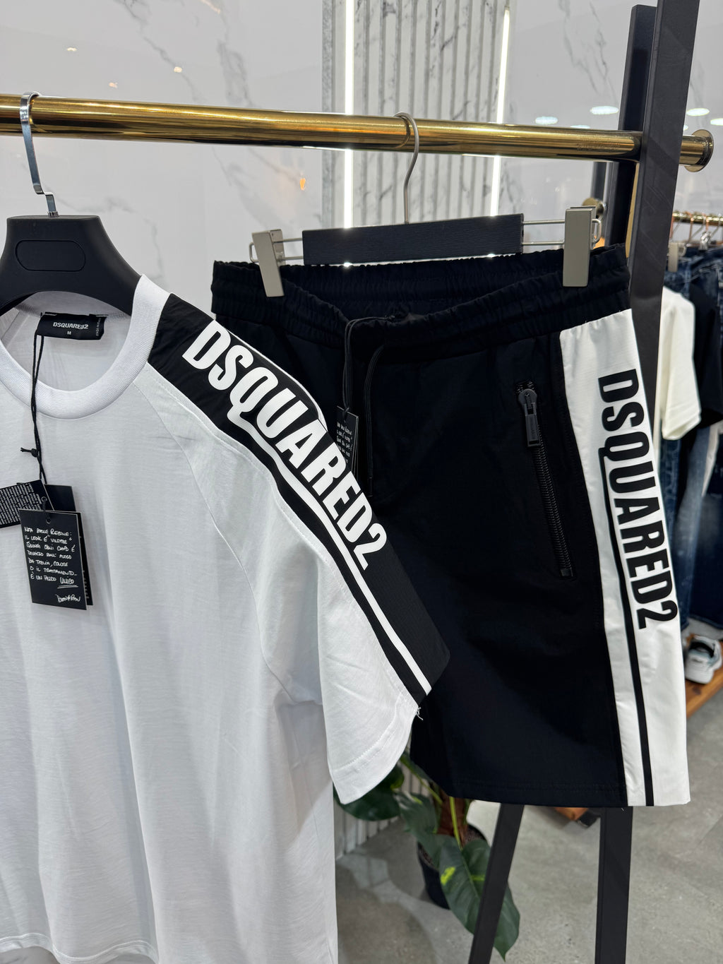 DSQUARED2 Side-Stripe Logo T-Shirt & Shorts Set – White/Black - NEW1785