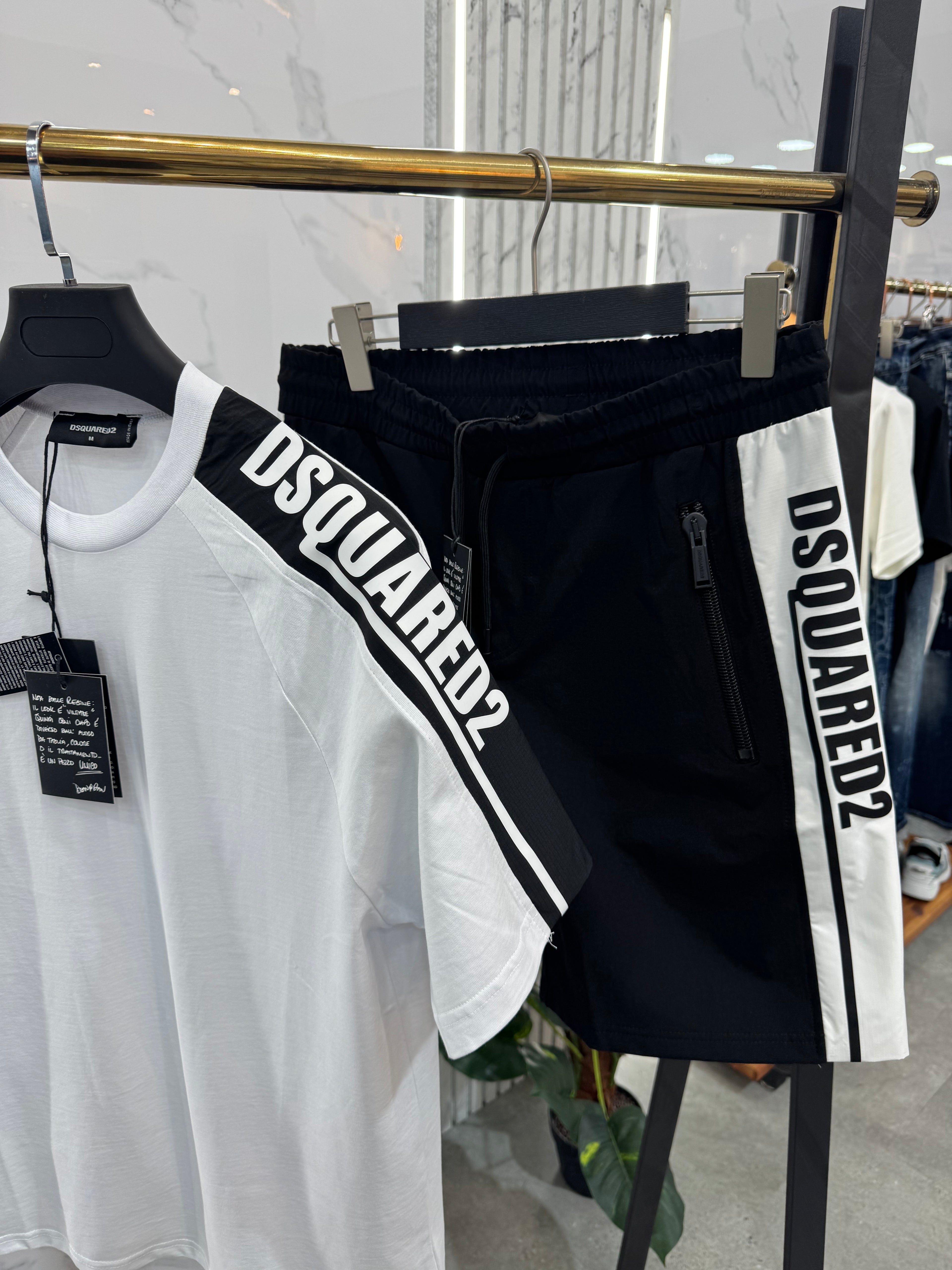DSQUARED2 Side-Stripe Logo T-Shirt & Shorts Set – White/Black - NEW1785