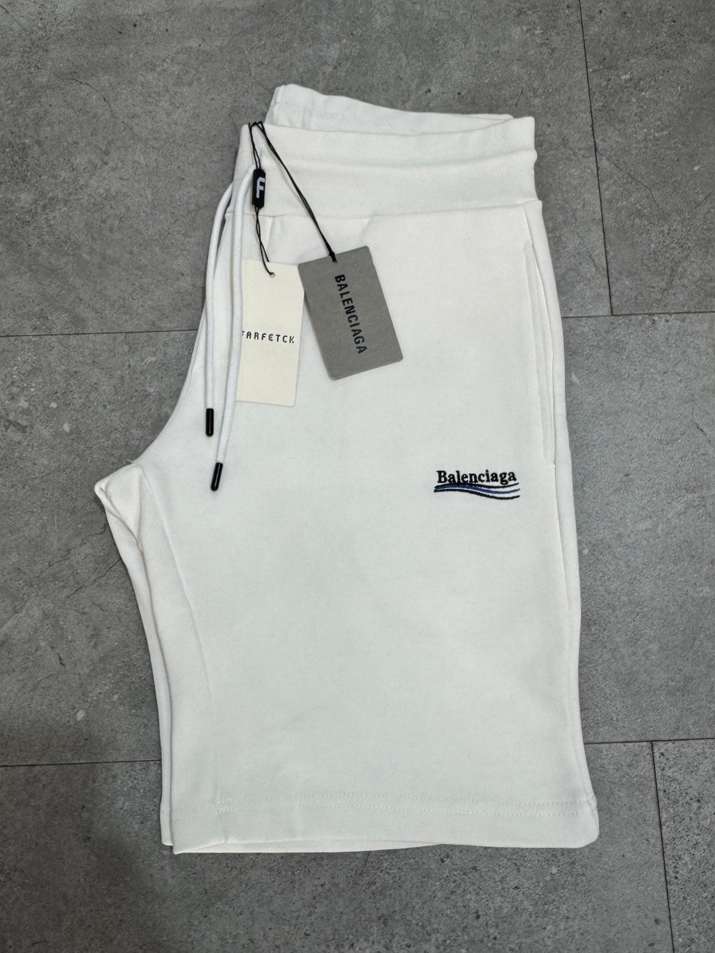 ΒΕΡΜΟΥΔΑ Balenciaga - NEW1618