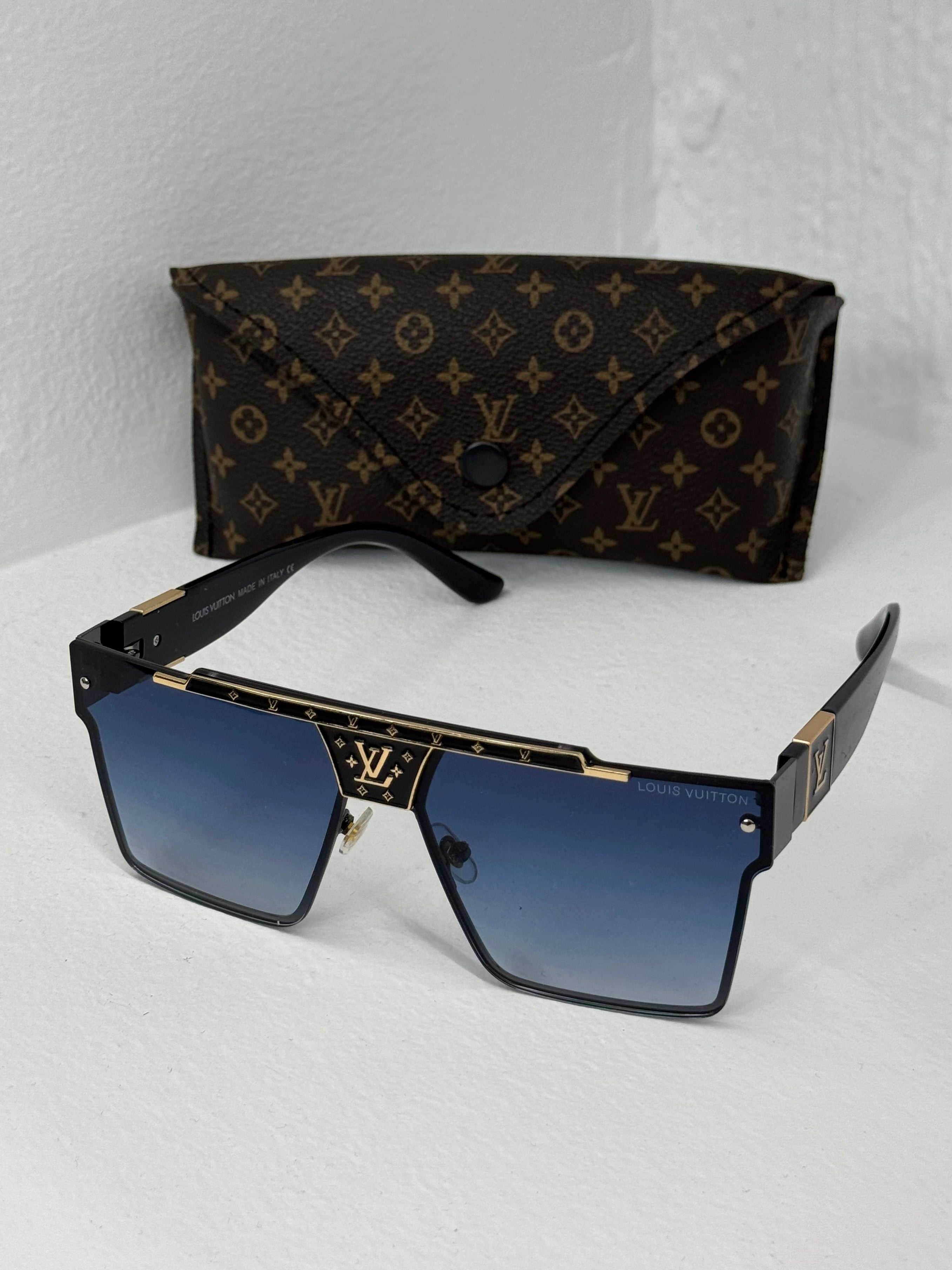 LOUIS VUITTON SUNGLASSE - NEW1247