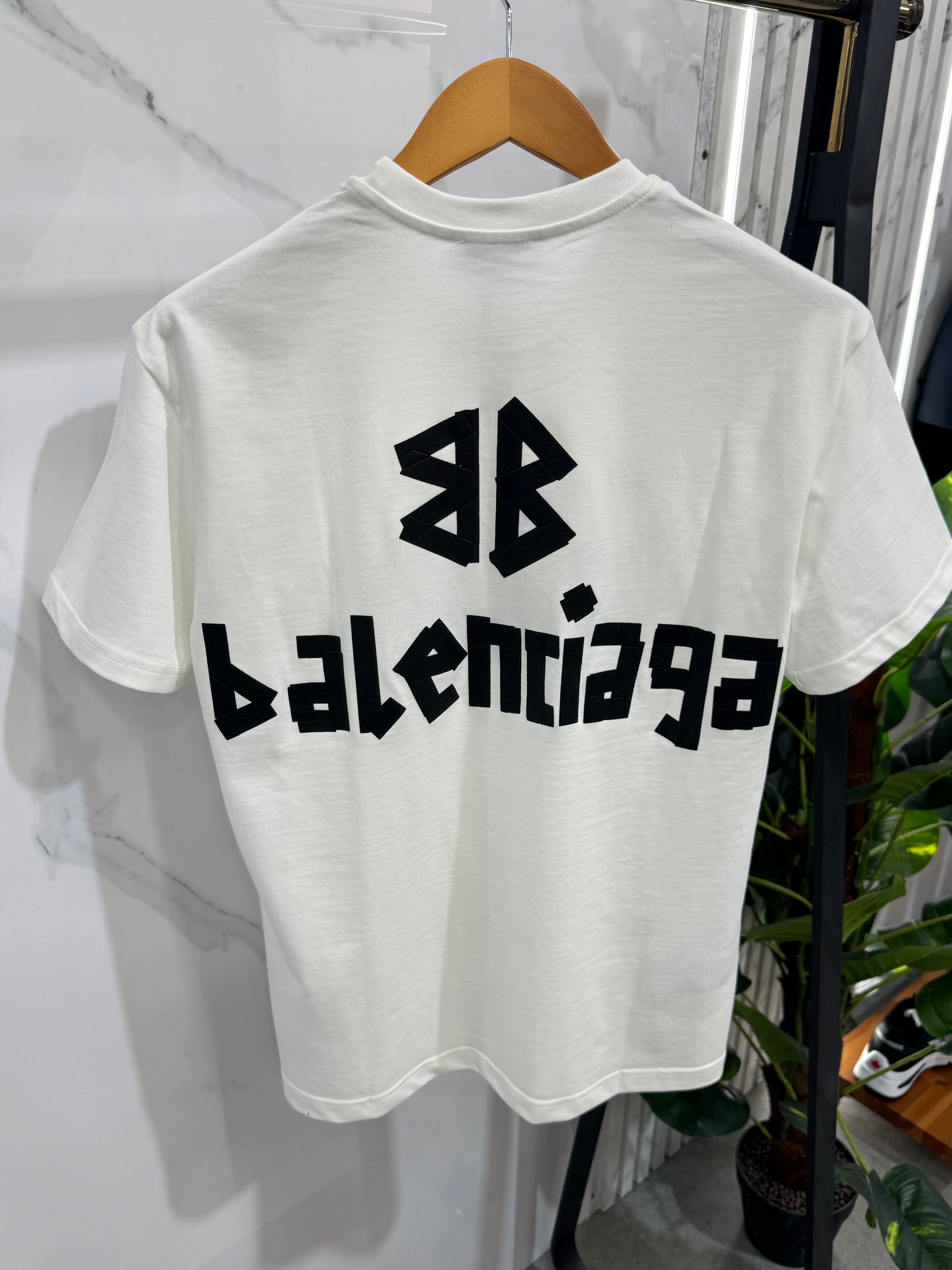 Balenciaga T-shirt "Pixel Logo" - White - NEW1726